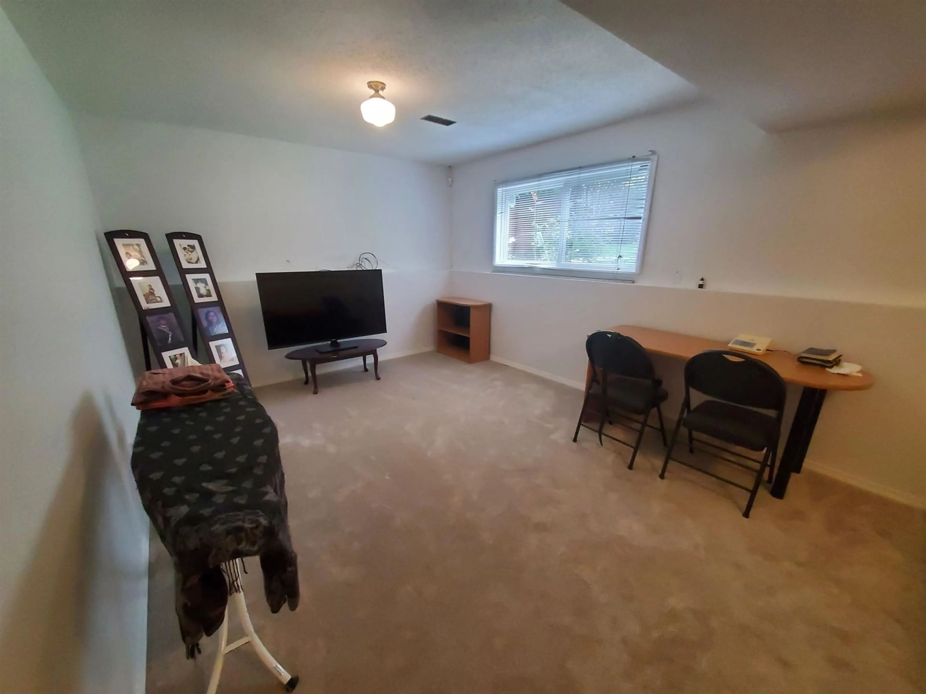 A pic of a room for 6673 134 STREET, Surrey British Columbia V3W4S5