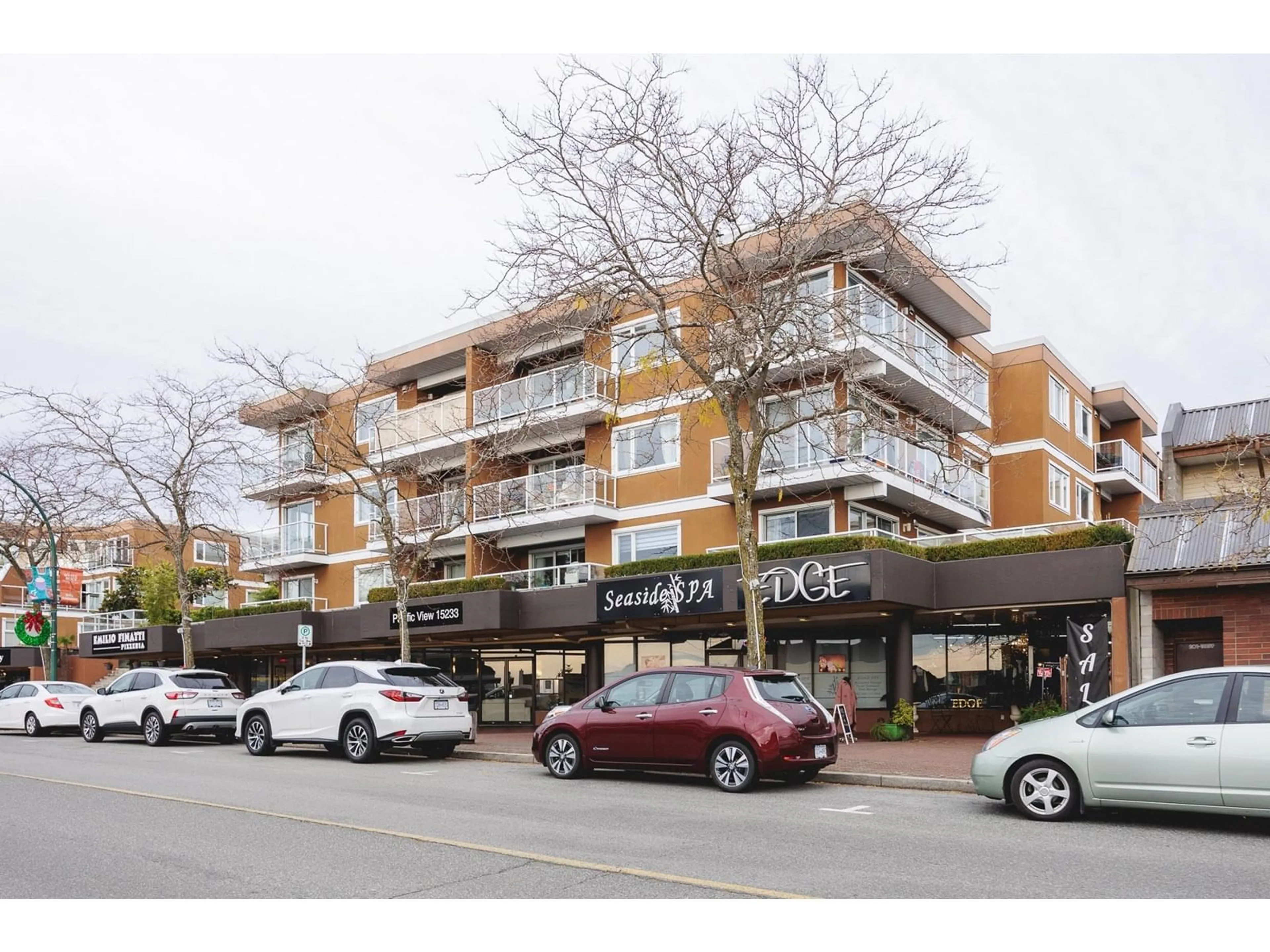 Unknown for 211 15233 PACIFIC AVENUE, White Rock British Columbia V4B1P8