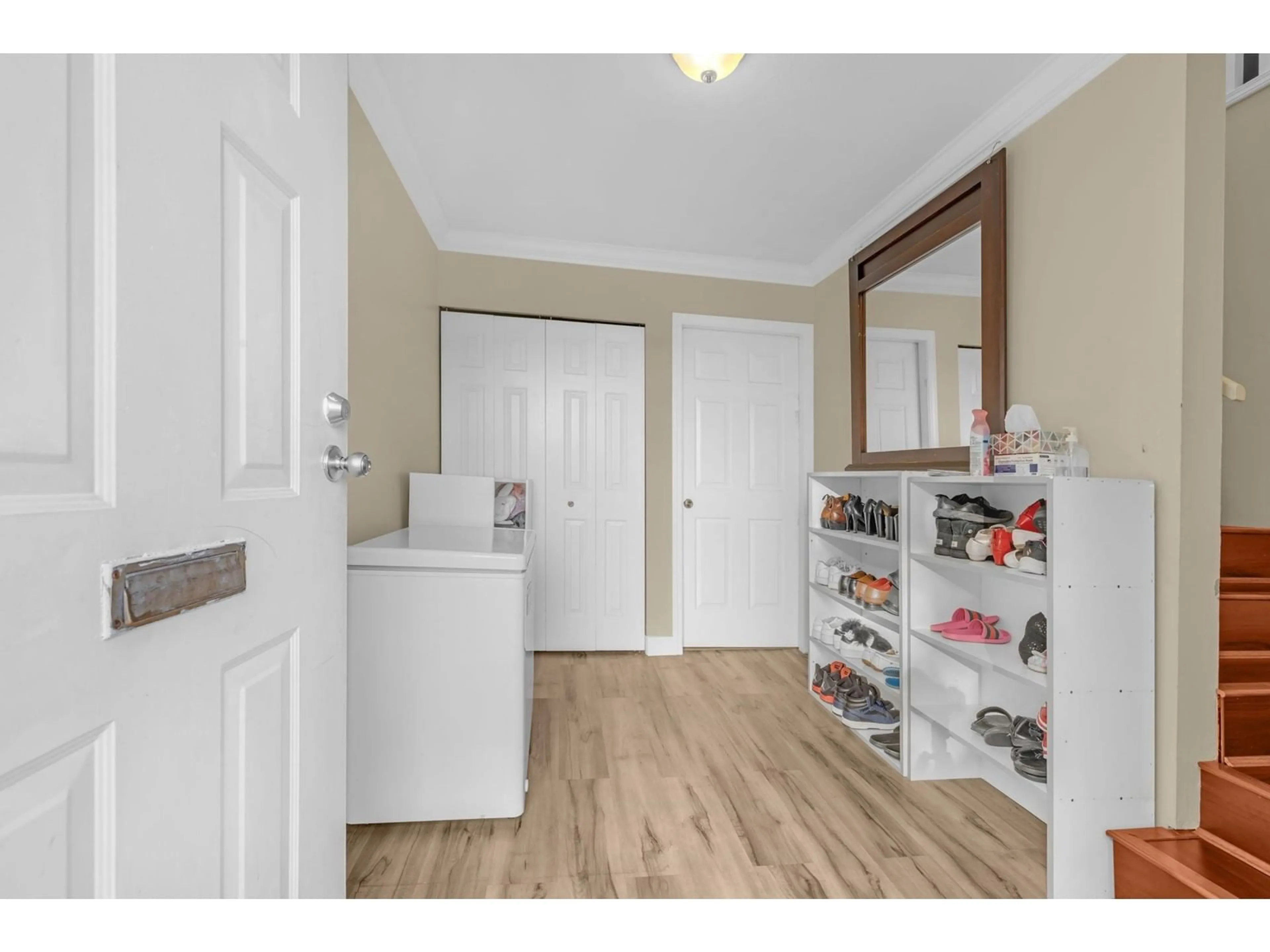 Storage room or clothes room or walk-in closet for 9125 SNOWDON PLACE, Surrey British Columbia V3V7T5