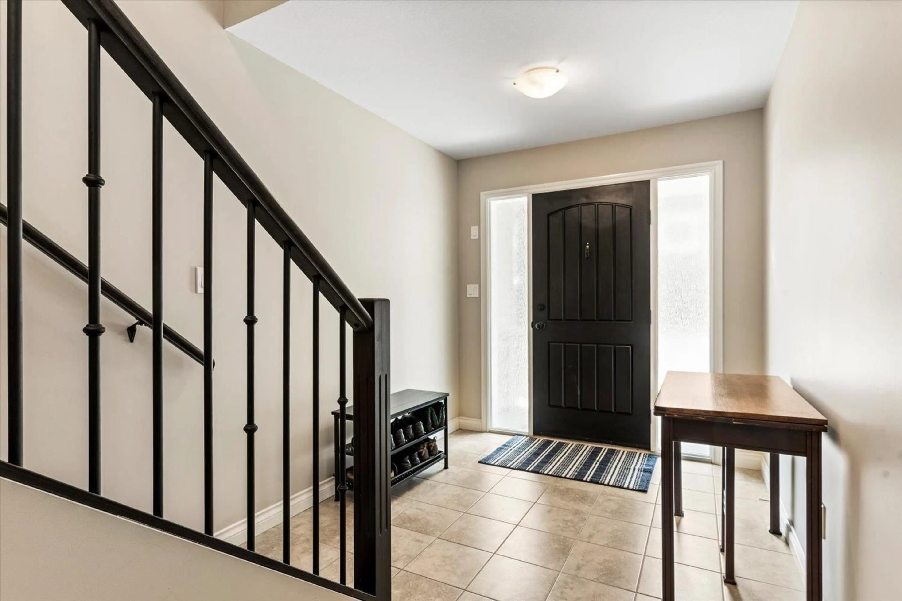 Indoor entryway for 25 1609 AGASSIZ-ROSEDALE NO 9 HIGHWAY|Ag, Agassiz British Columbia V0M1A3