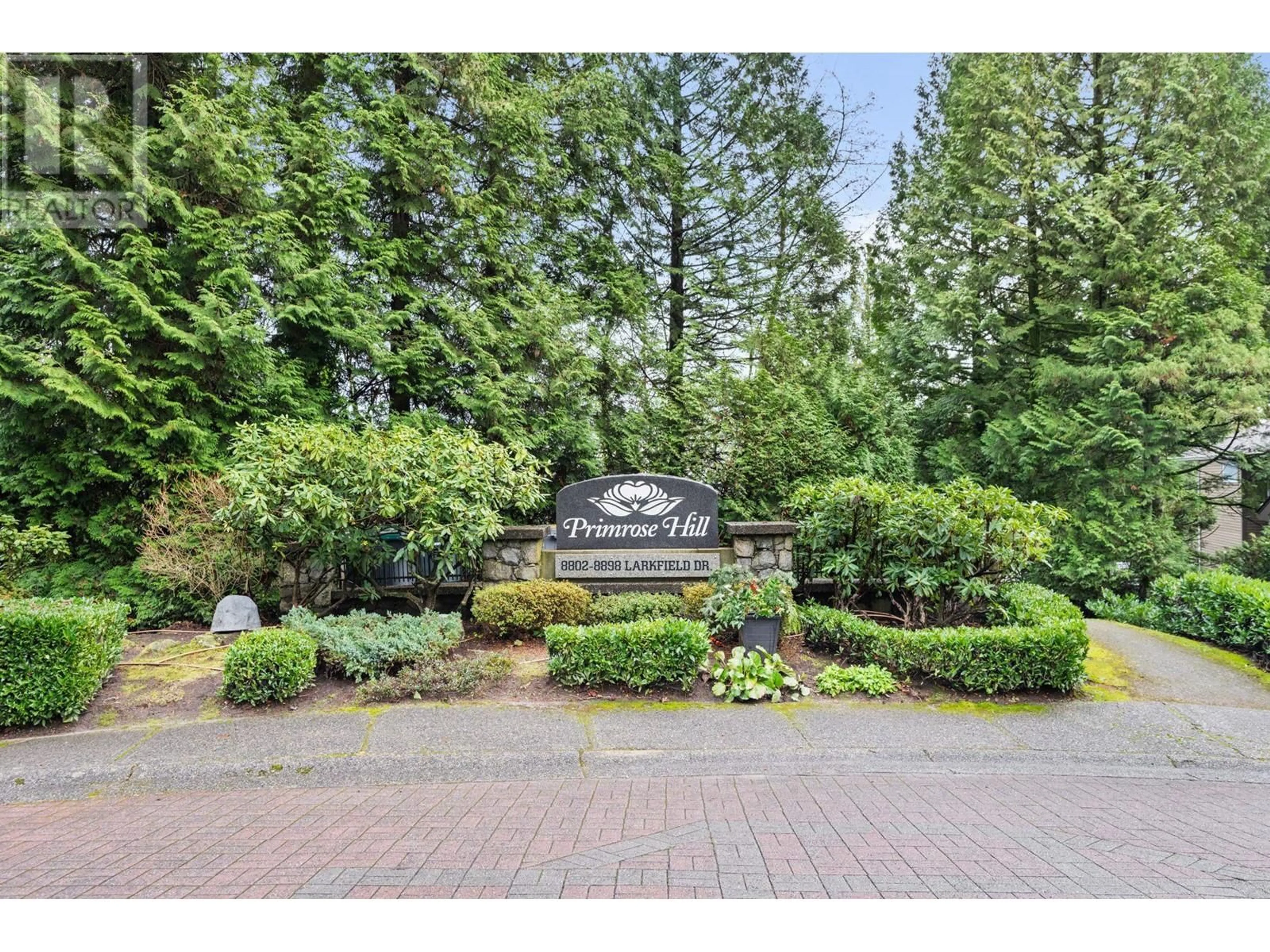 Unknown for 8886 LARKFIELD DRIVE, Burnaby British Columbia V5A4L2