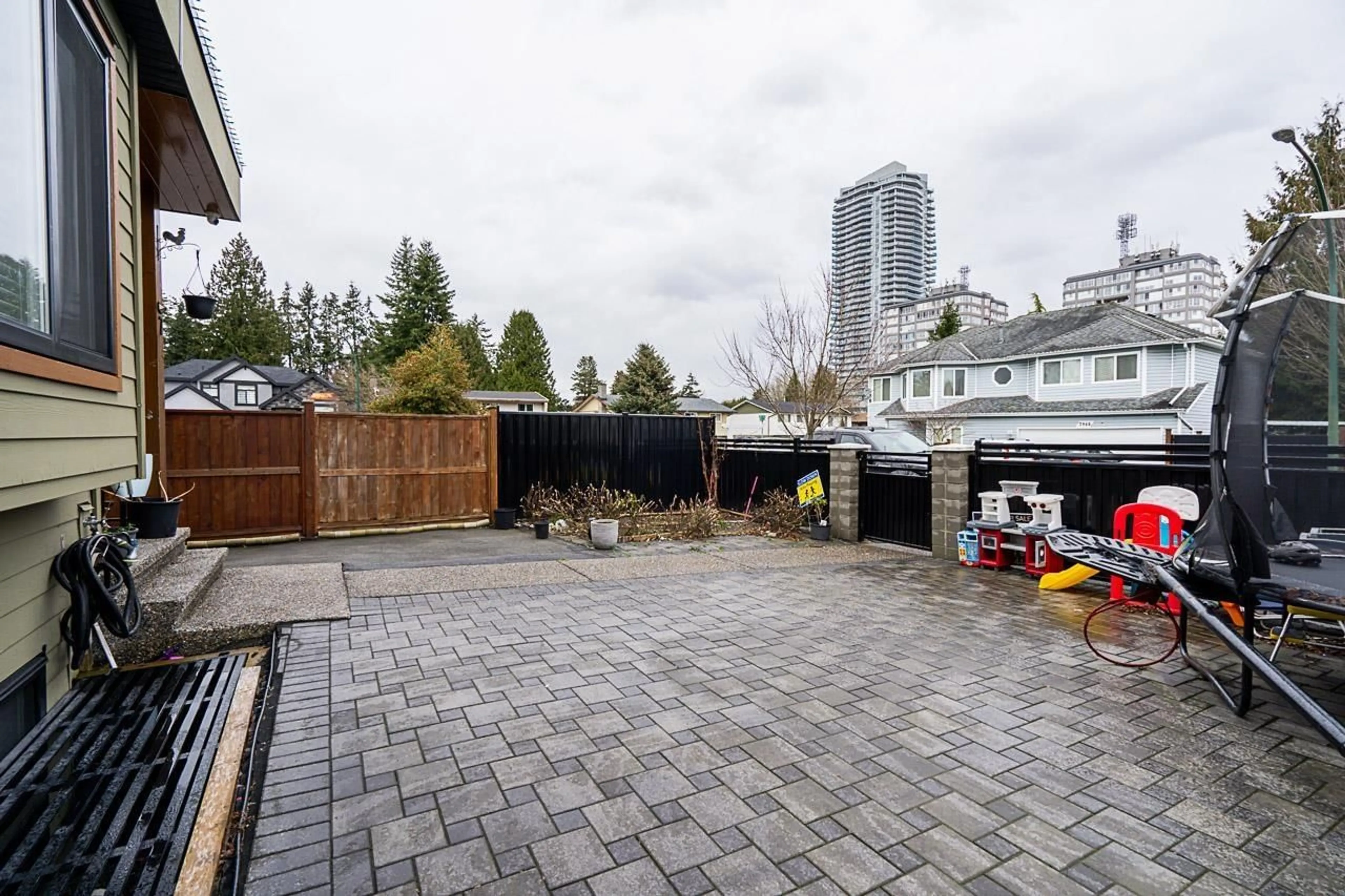 Patio, street for 7 7927 118A STREET, Delta British Columbia V4C8B3