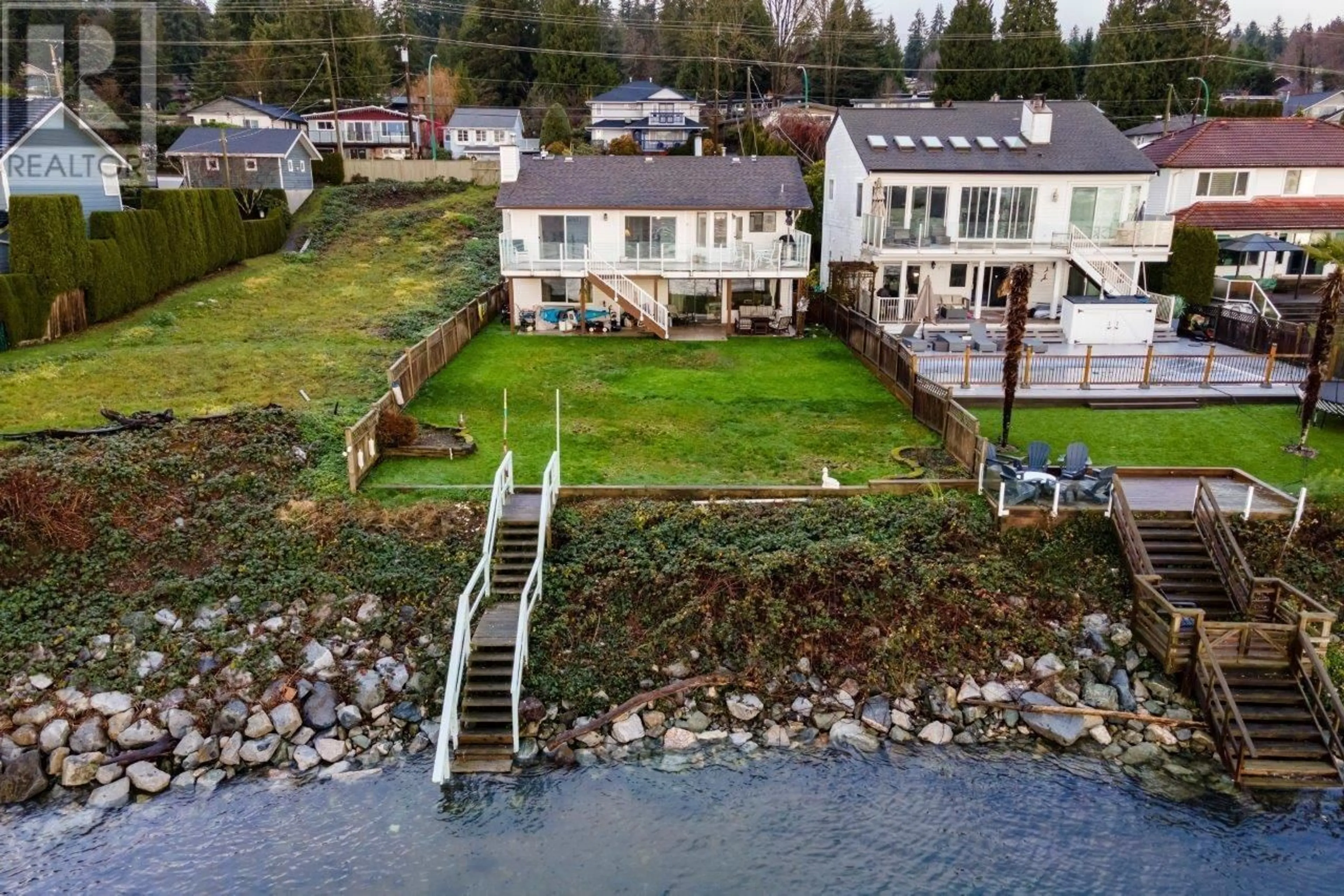 A pic from outside/outdoor area/front of a property/back of a property/a pic from drone, water/lake/river/ocean view for 2929 DOLLARTON HIGHWAY, North Vancouver British Columbia V7H1B1