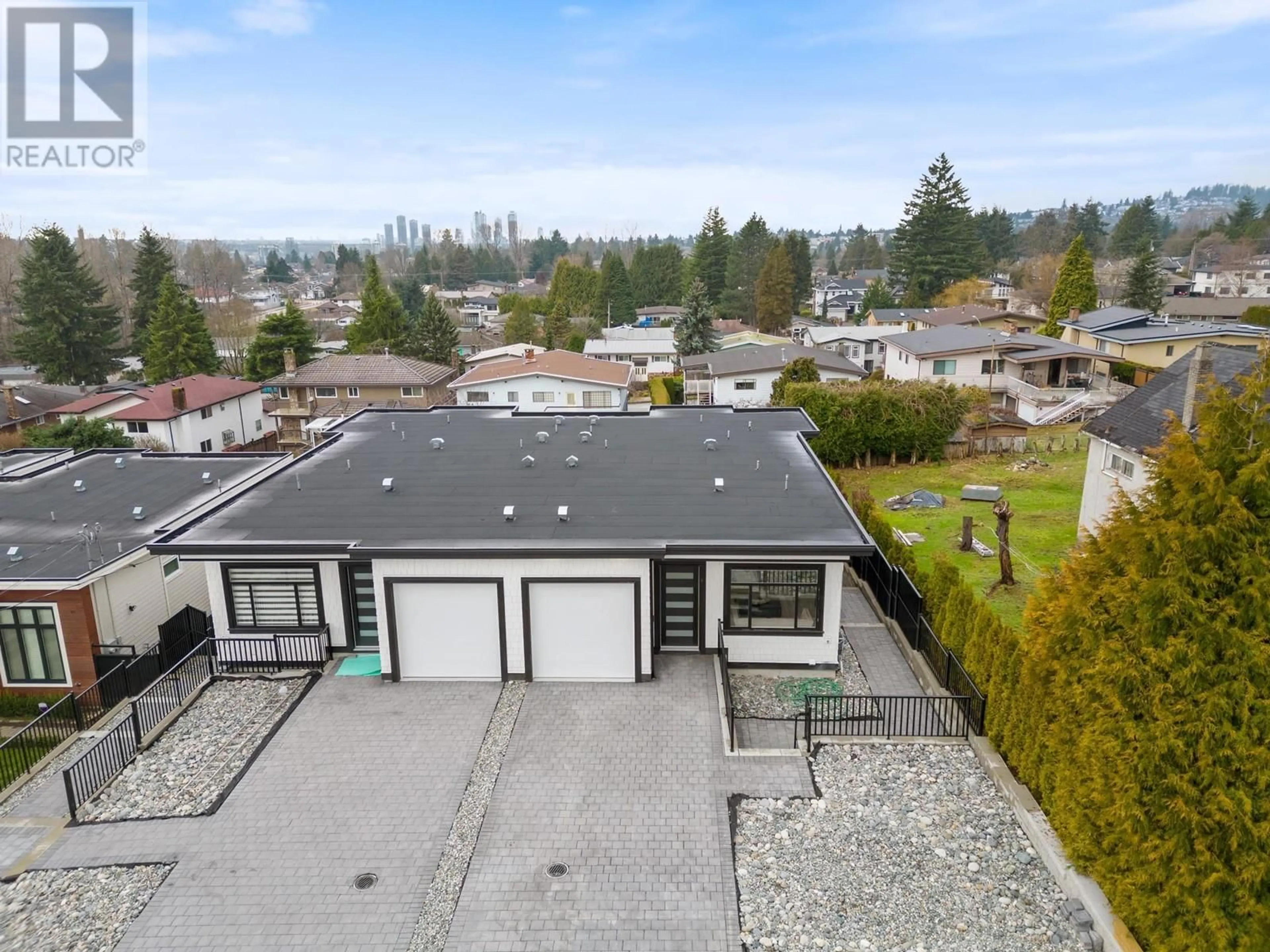 A pic from outside/outdoor area/front of a property/back of a property/a pic from drone, unknown for 1155 PHILLIPS AVENUE, Burnaby British Columbia V5A2V8