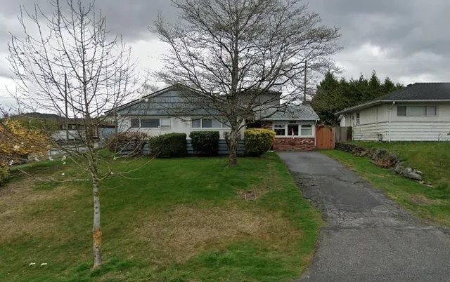 11132 BOLIVAR CRESCENT, Surrey 2