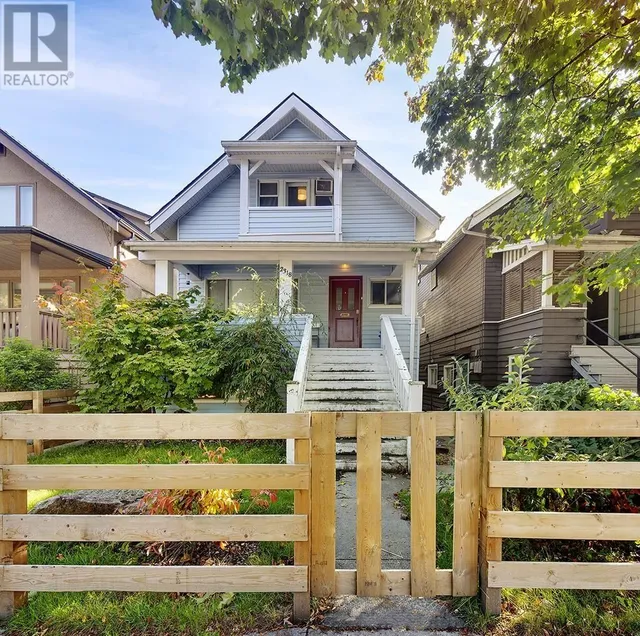 2318 MACDONALD STREET, Vancouver 2