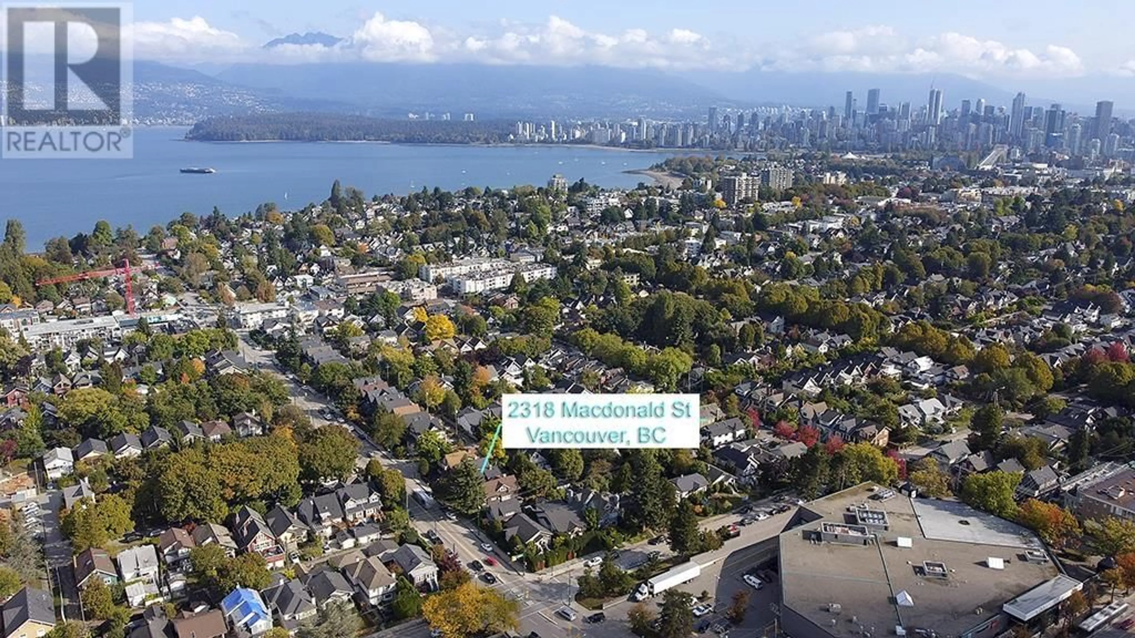 A pic from outside/outdoor area/front of a property/back of a property/a pic from drone, mountain view for 2318 MACDONALD STREET, Vancouver British Columbia V6K3Y8