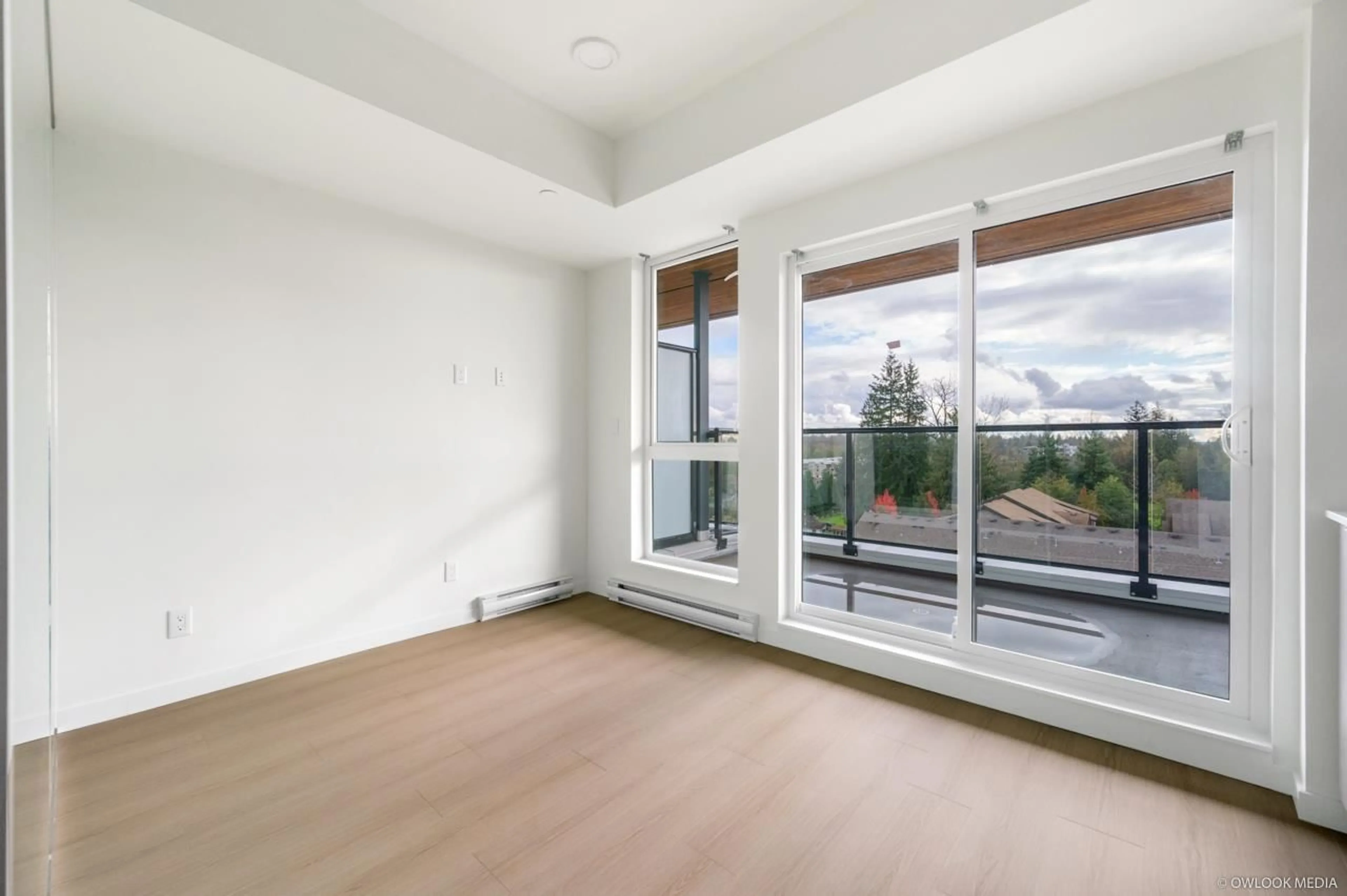 A pic of a room for W613 10828 139A STREET, Surrey British Columbia V3R0H3