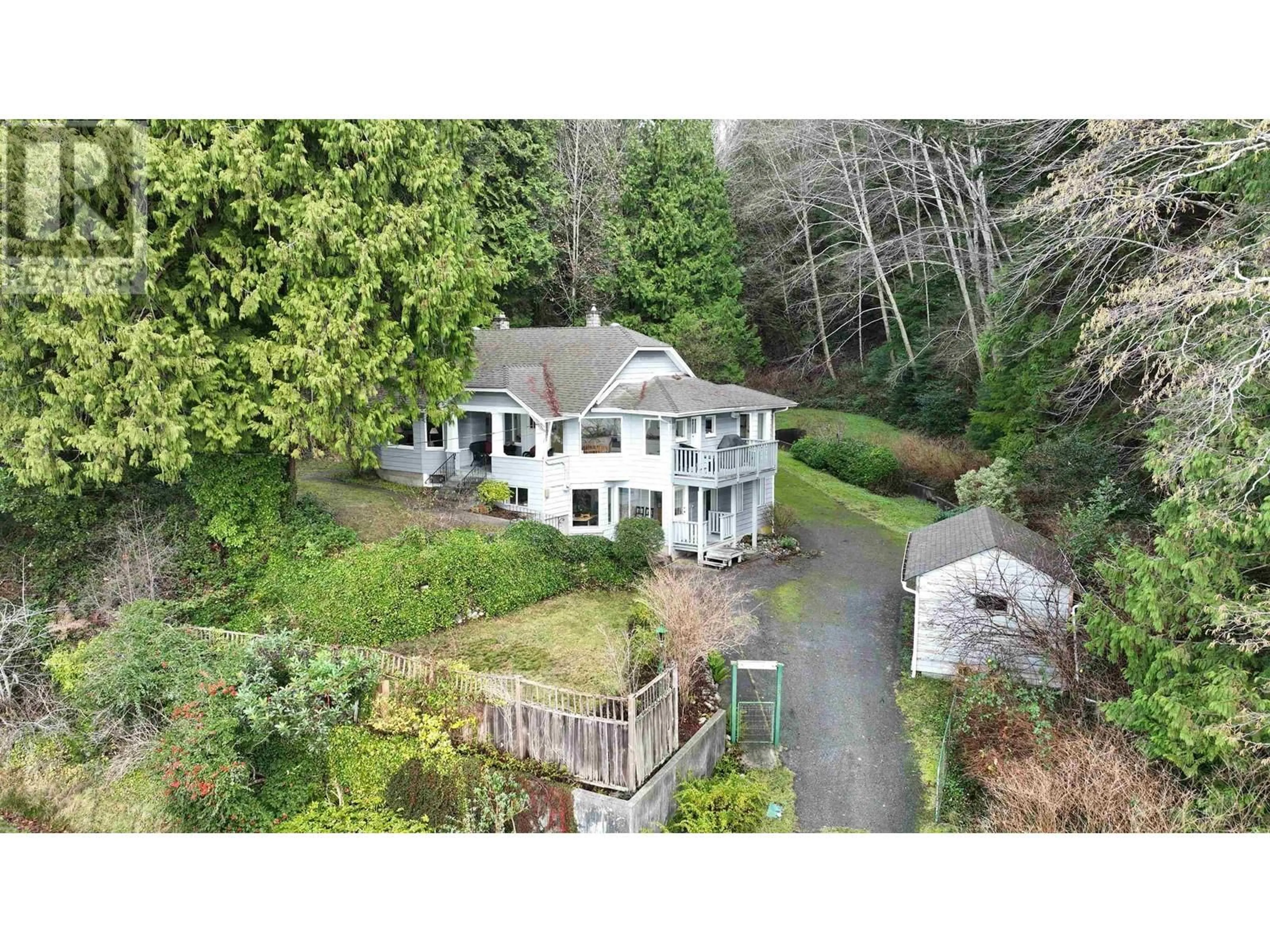 A pic from outside/outdoor area/front of a property/back of a property/a pic from drone, water/lake/river/ocean view for 1730 OCEAN BEACH, Gibsons British Columbia V0N1V5