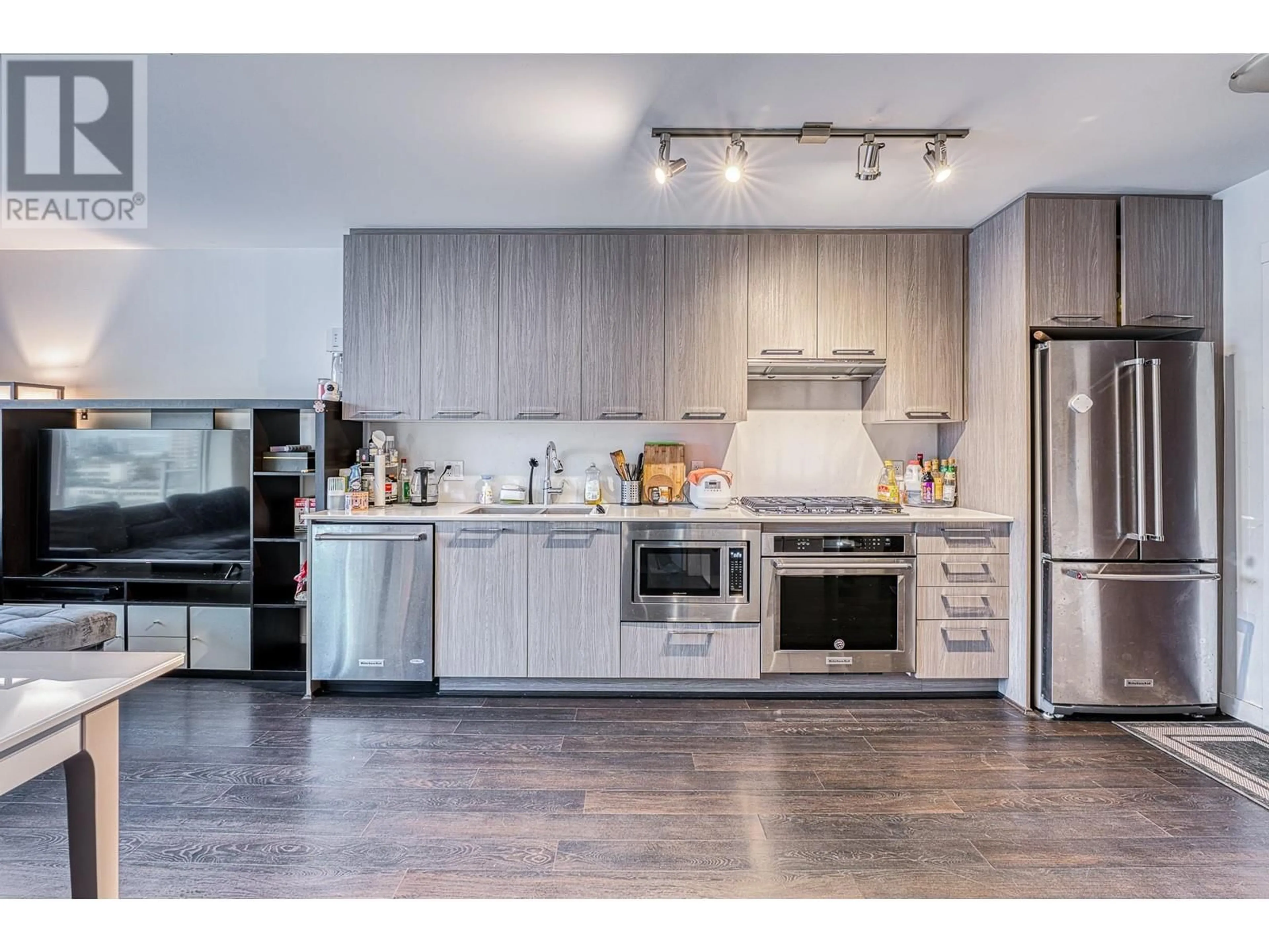 Open concept kitchen, wood/laminate floor for 805 7688 ALDERBRIDGE WAY, Richmond British Columbia V6X0P7