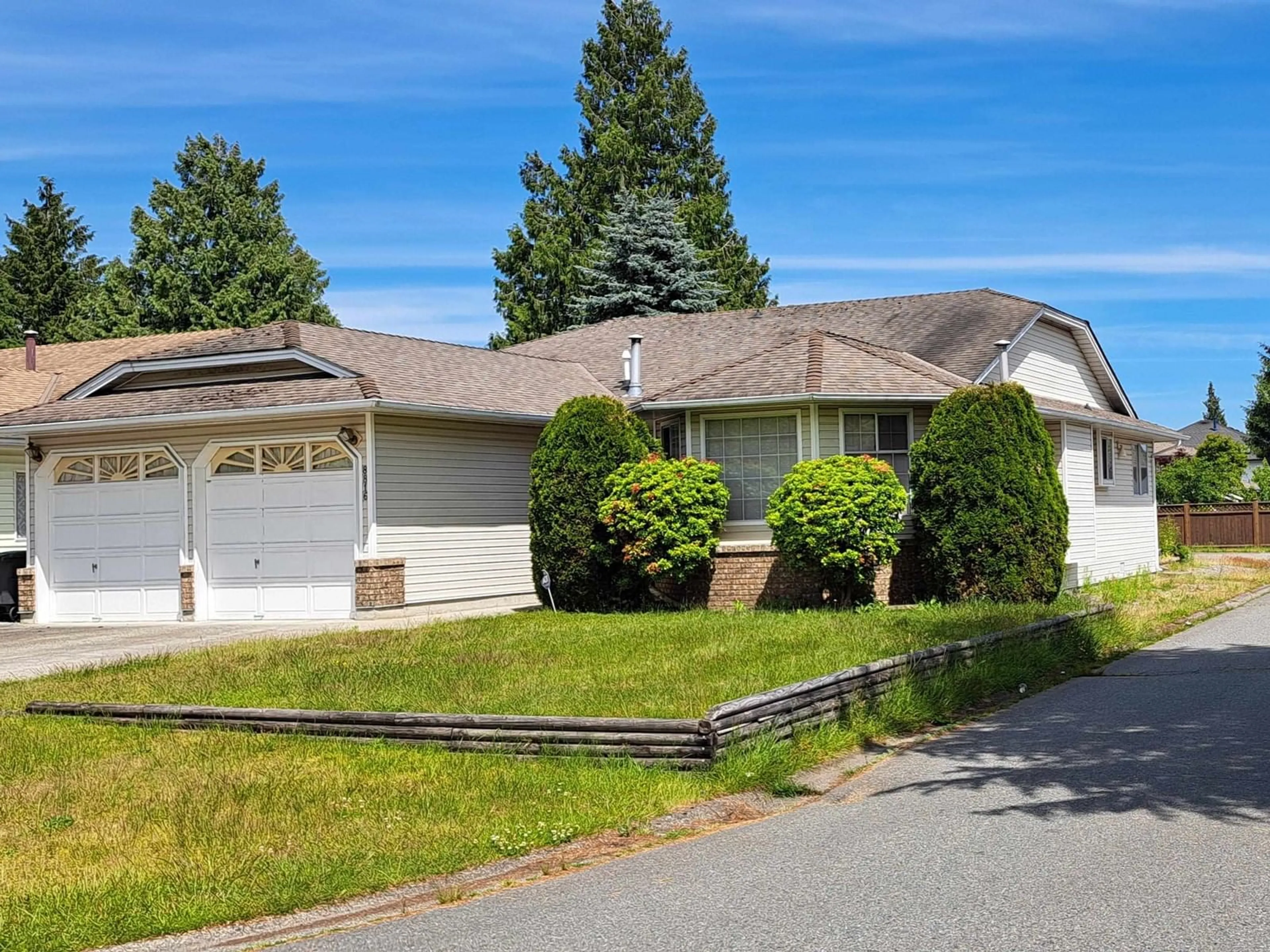 Home with vinyl exterior material, street for 8816 157, Surrey British Columbia V4N2Y8