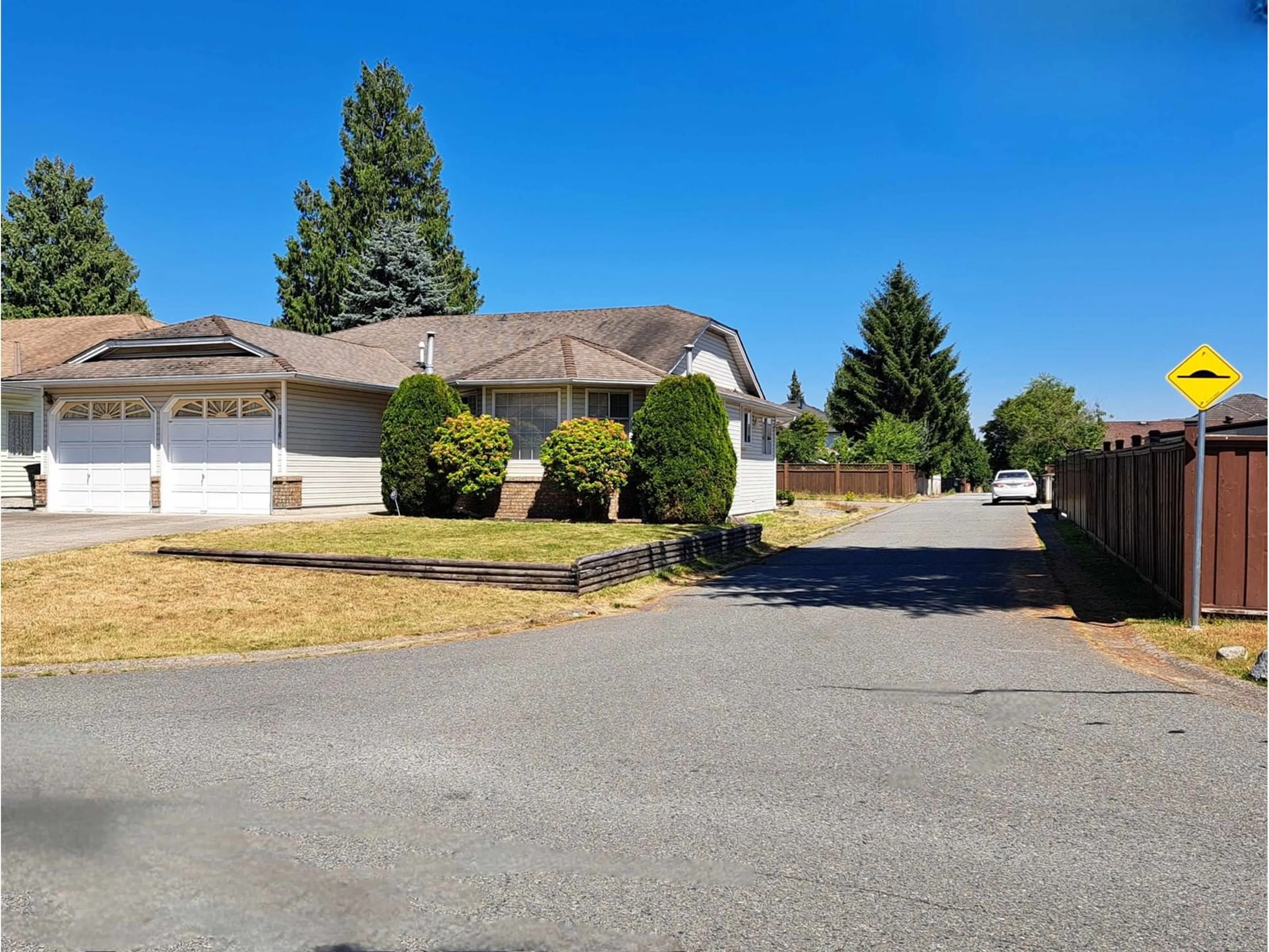 A pic from outside/outdoor area/front of a property/back of a property/a pic from drone, street for 8816 157 STREET, Surrey British Columbia V4N2Y8