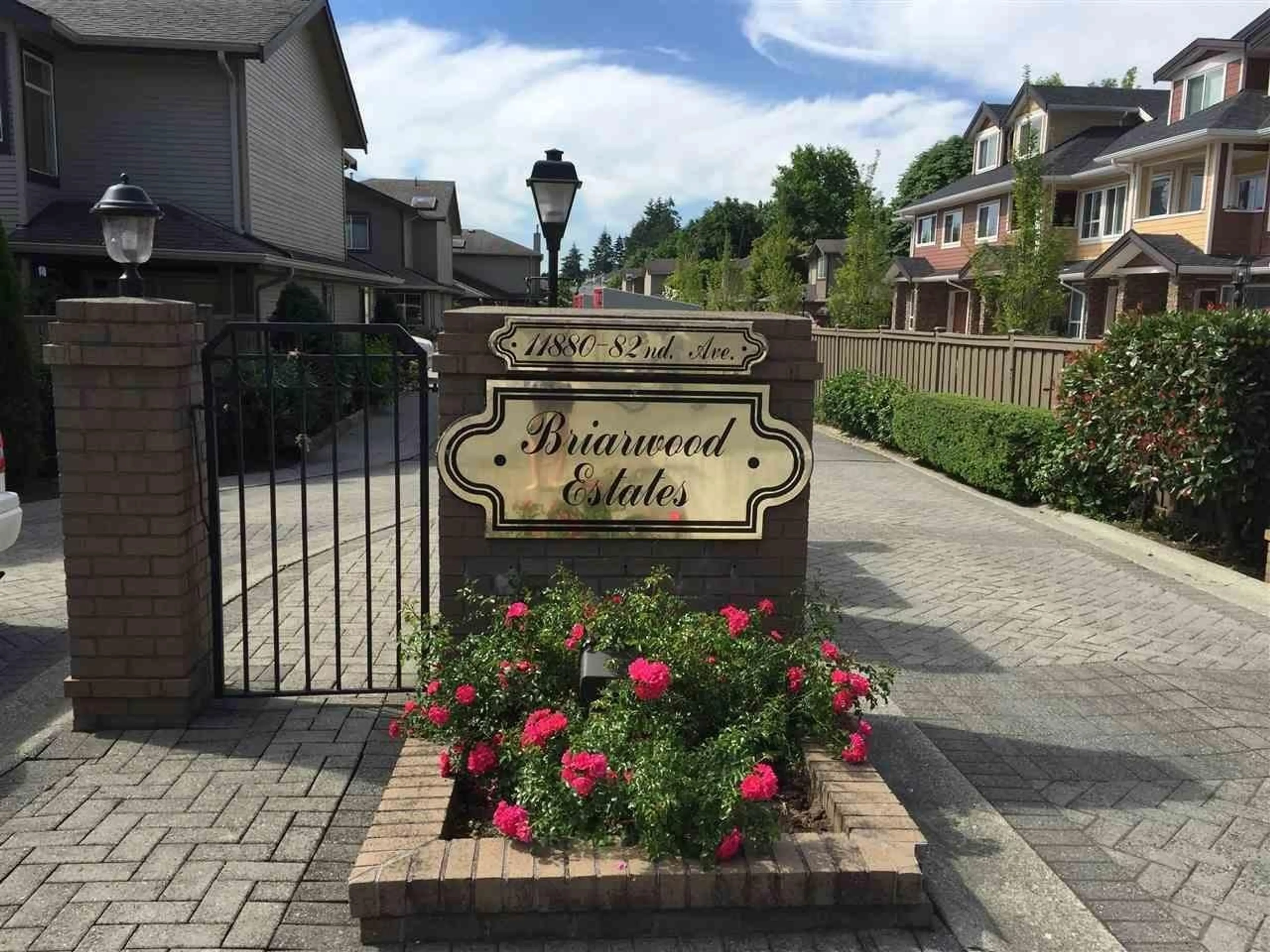 Indoor entryway for 17 11880 82 AVENUE, Delta British Columbia V4C8C5