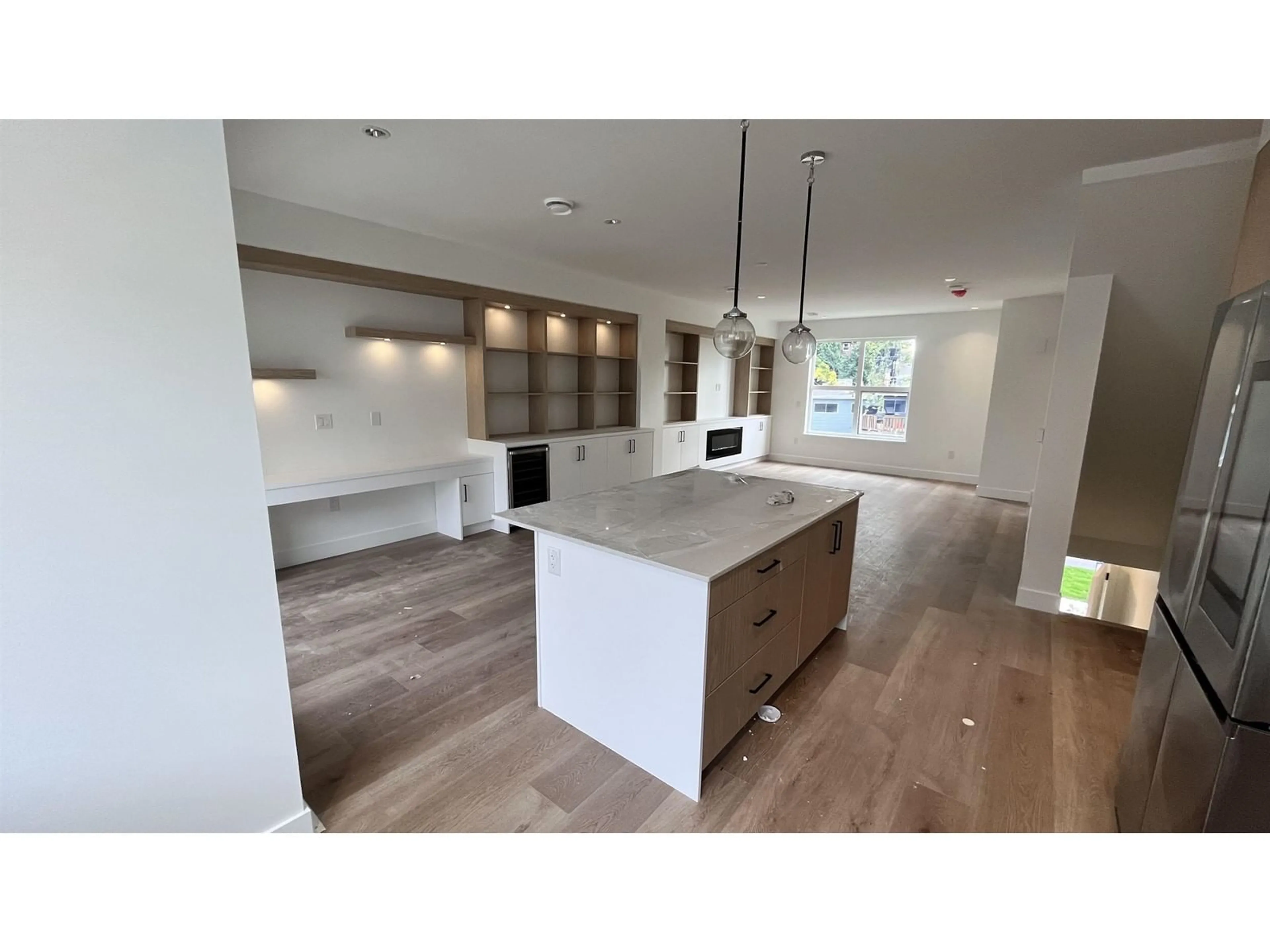 Open concept kitchen, unknown for 40 12585 104A AVENUE, Surrey British Columbia V3V0G7