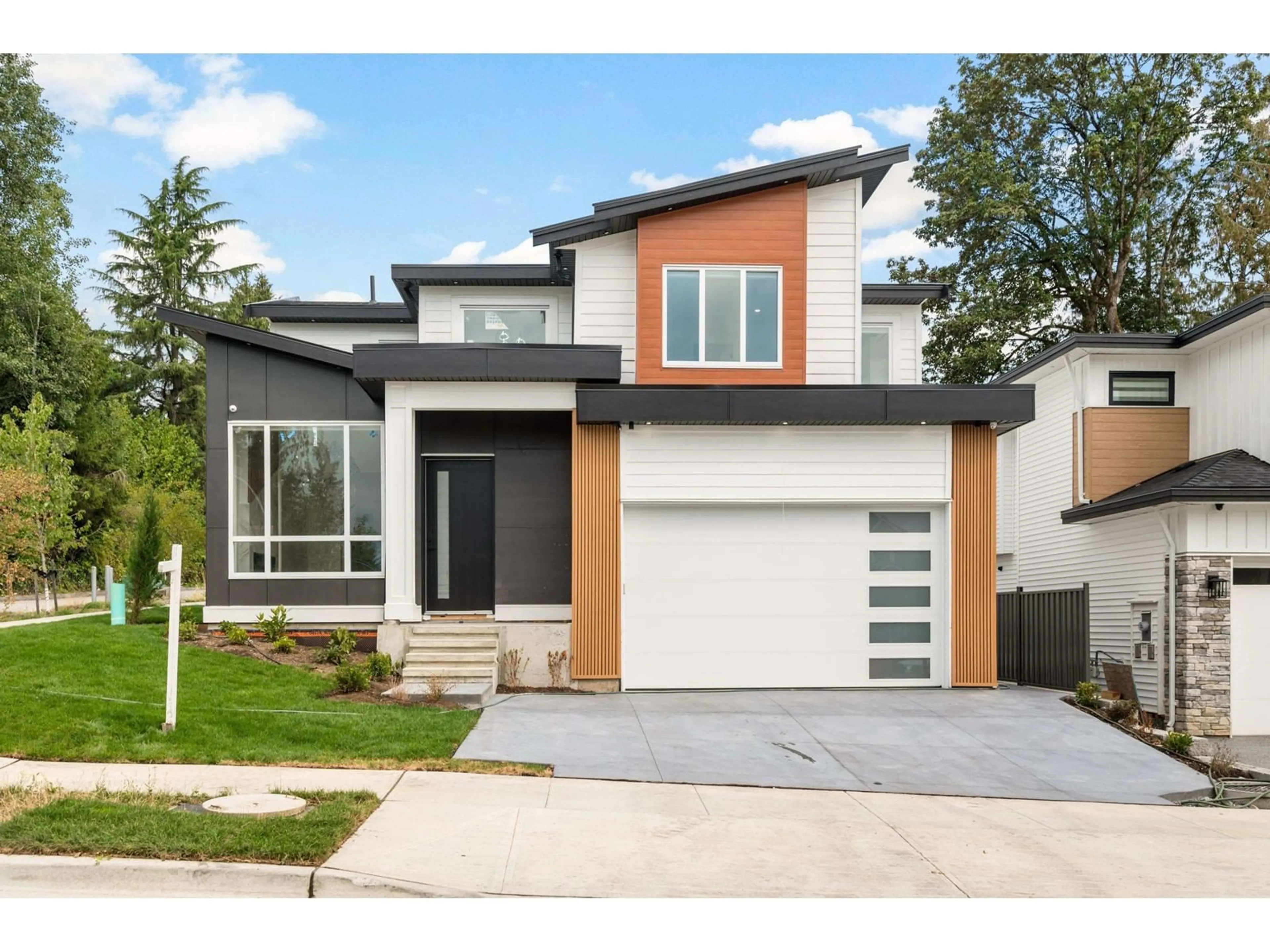Home with brick exterior material, street for 20515 70, Langley British Columbia V2Y1S9