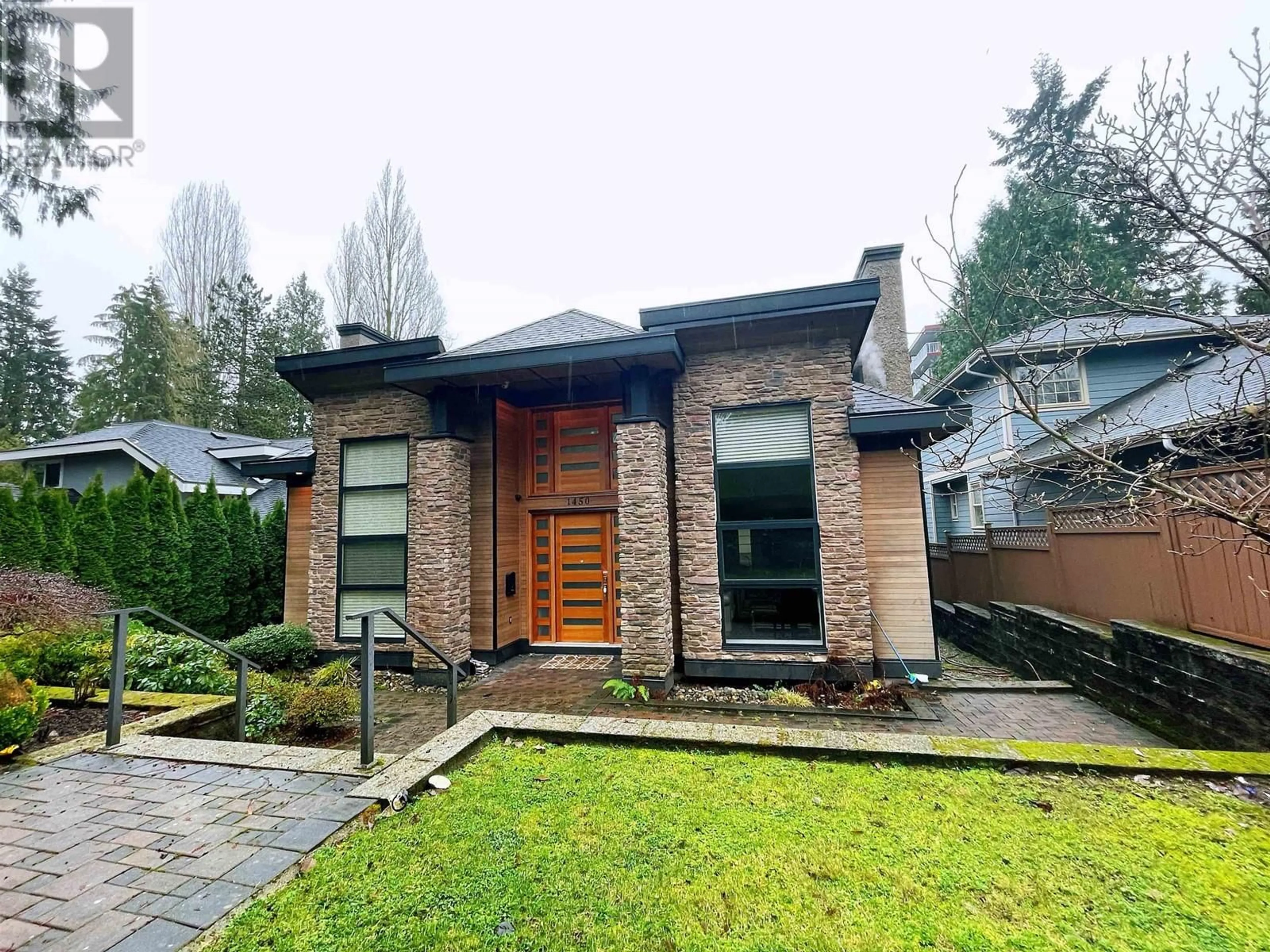 Home with brick exterior material, street for 1450 FULTON AVENUE, West Vancouver British Columbia V7T1P1