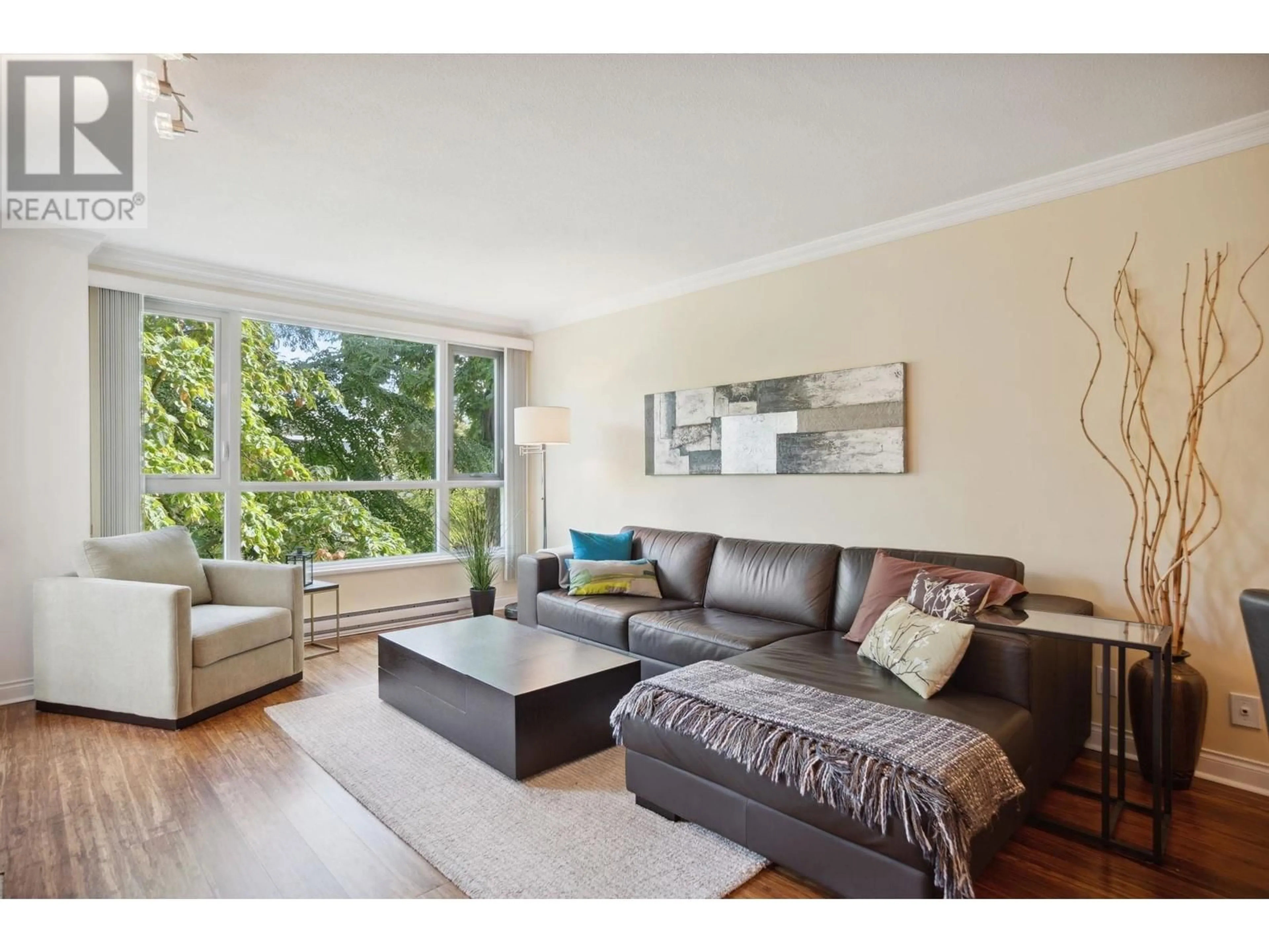 Living room with furniture, wood/laminate floor for 304 1838 NELSON STREET, Vancouver British Columbia V6G1N1