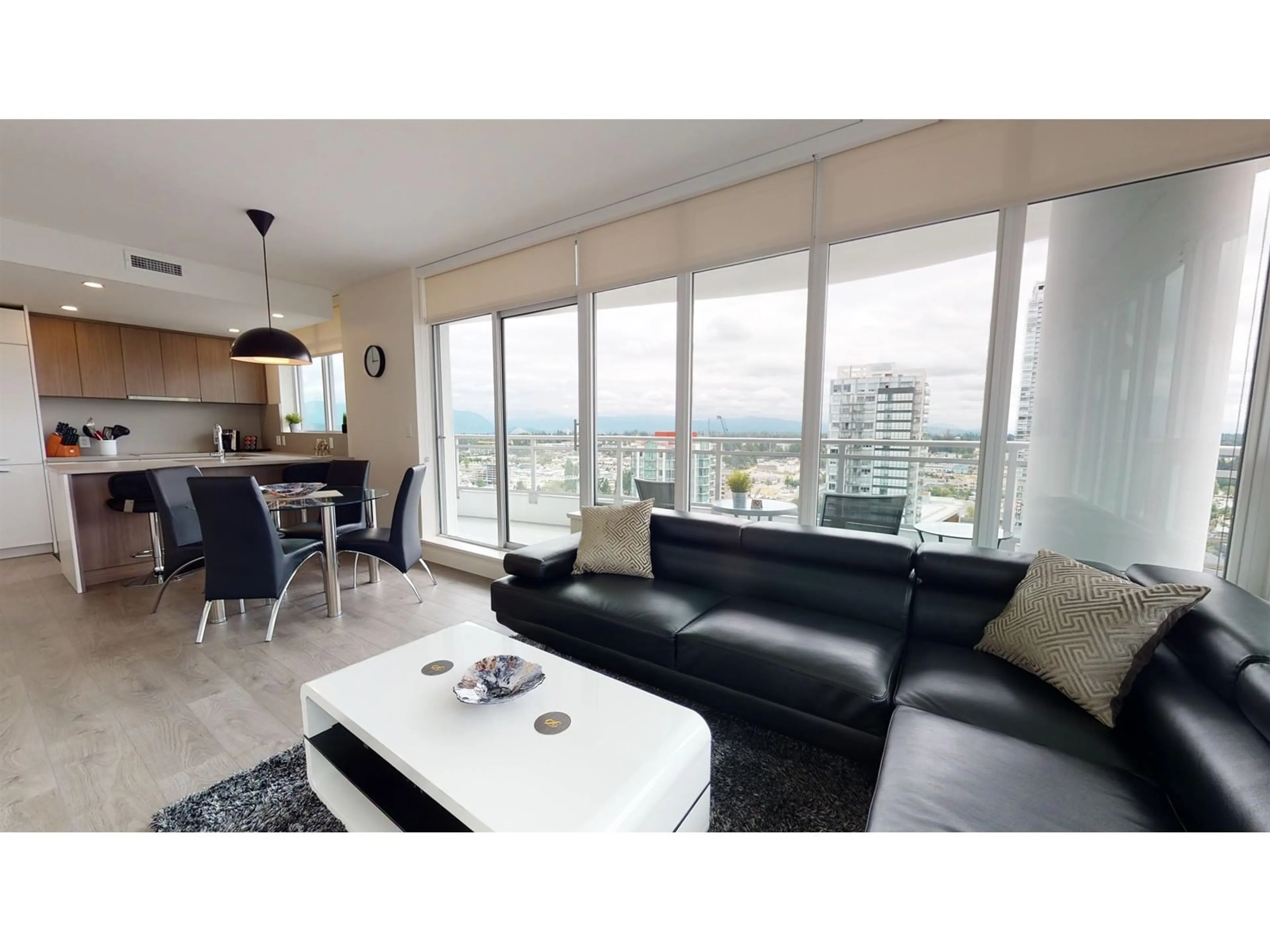 Living room with furniture, unknown for 2405 - 13318 104TH, Surrey British Columbia V3T0R2