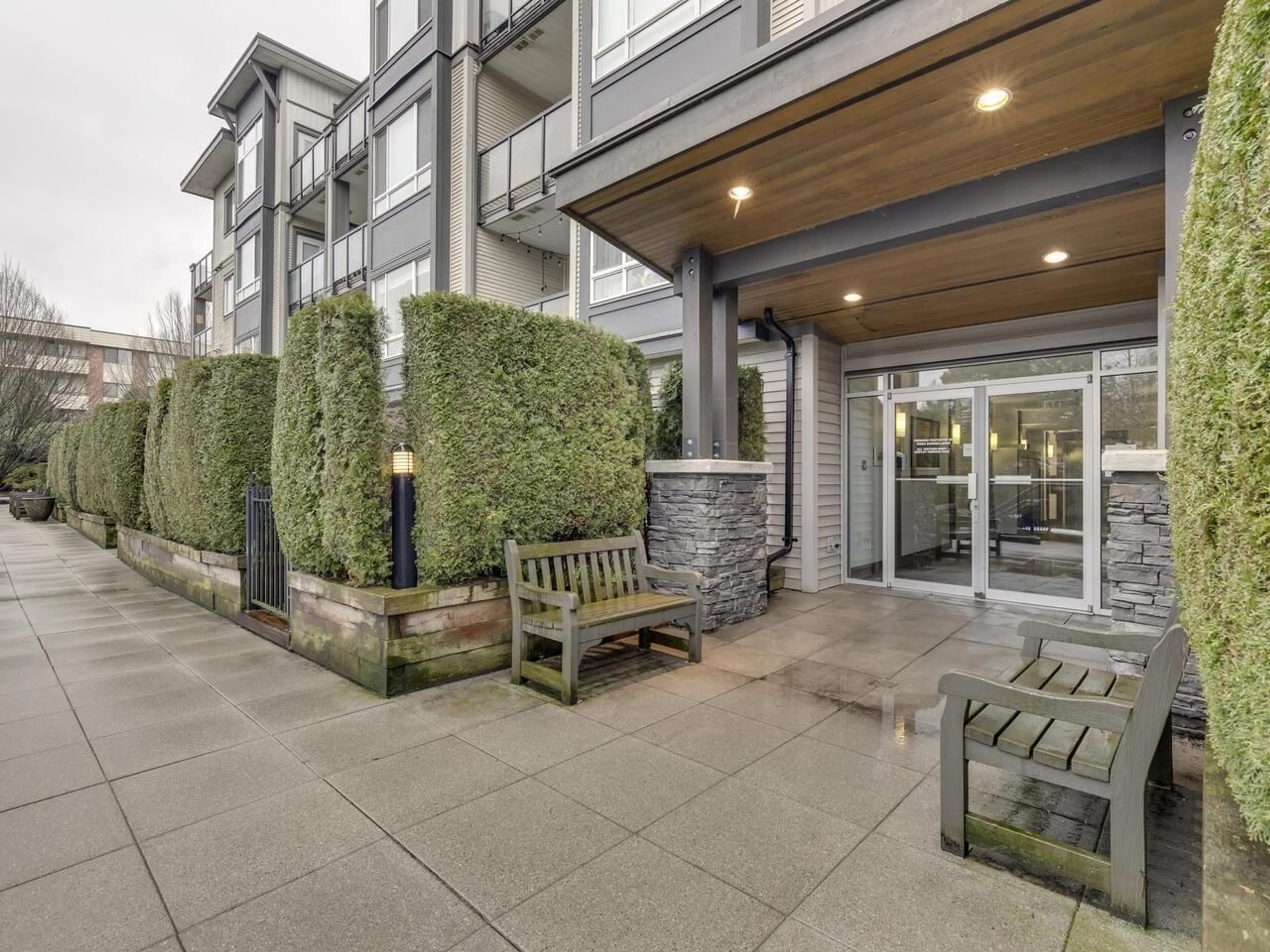 Unknown for 404 - 2943 NELSON, Abbotsford British Columbia V2S0C8