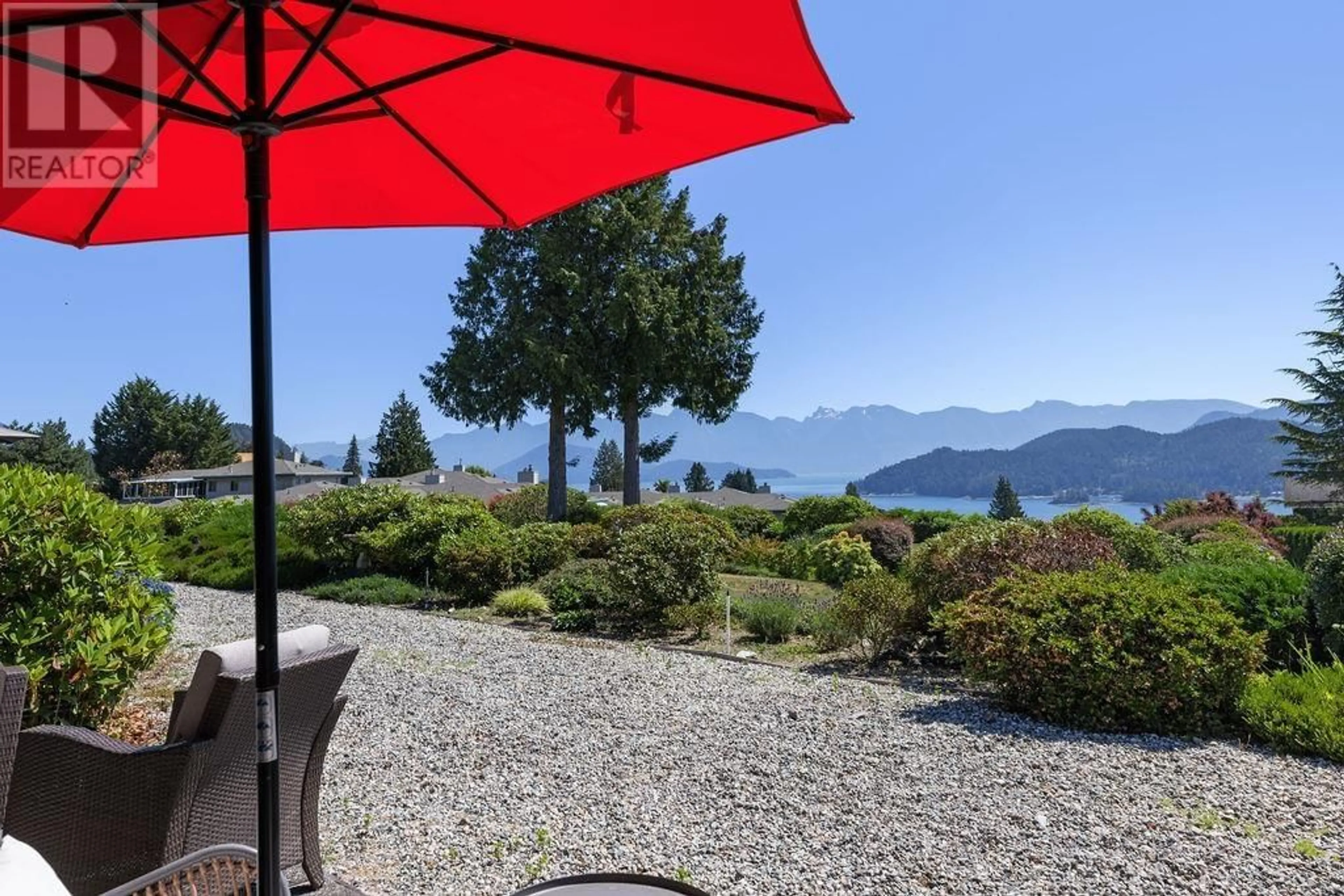 Patio, water/lake/river/ocean view for 20 544 EAGLECREST DRIVE, Gibsons British Columbia V0N1V8