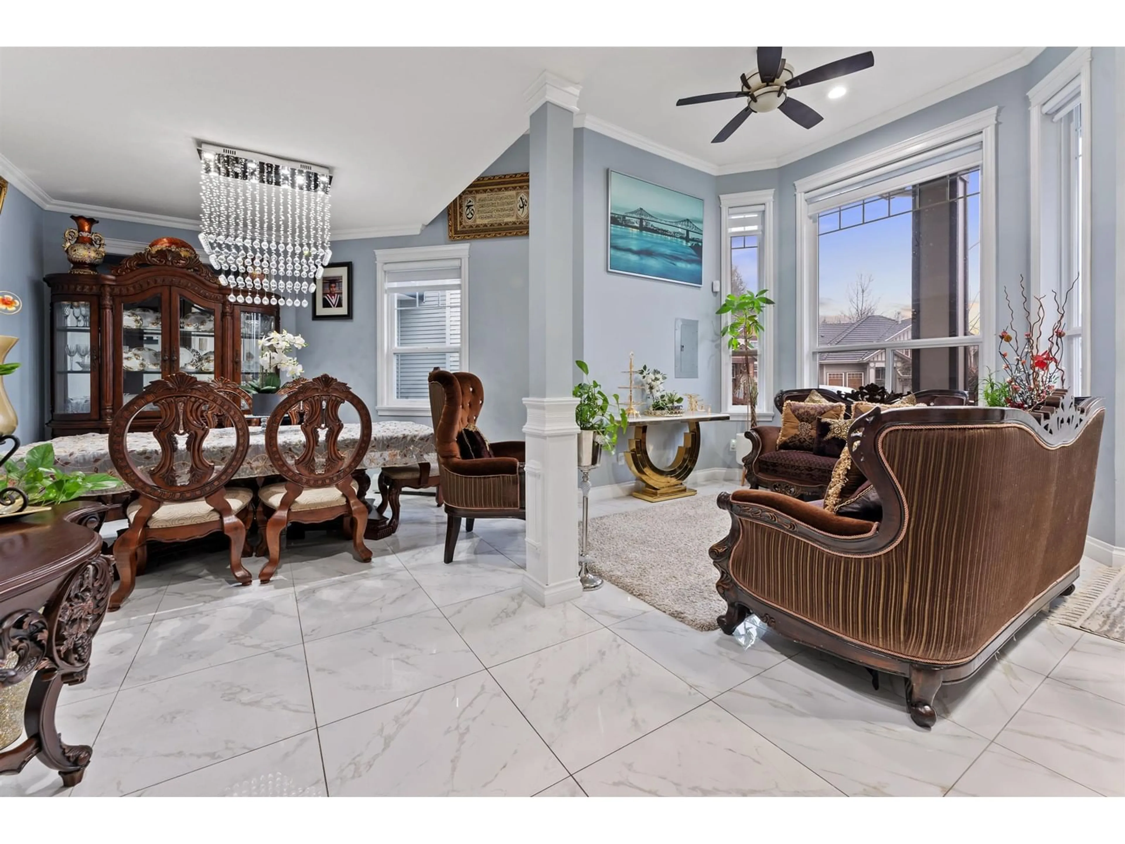 Living room with furniture, ceramic/tile floor for 14570 76B AVENUE, Surrey British Columbia V3S2T3