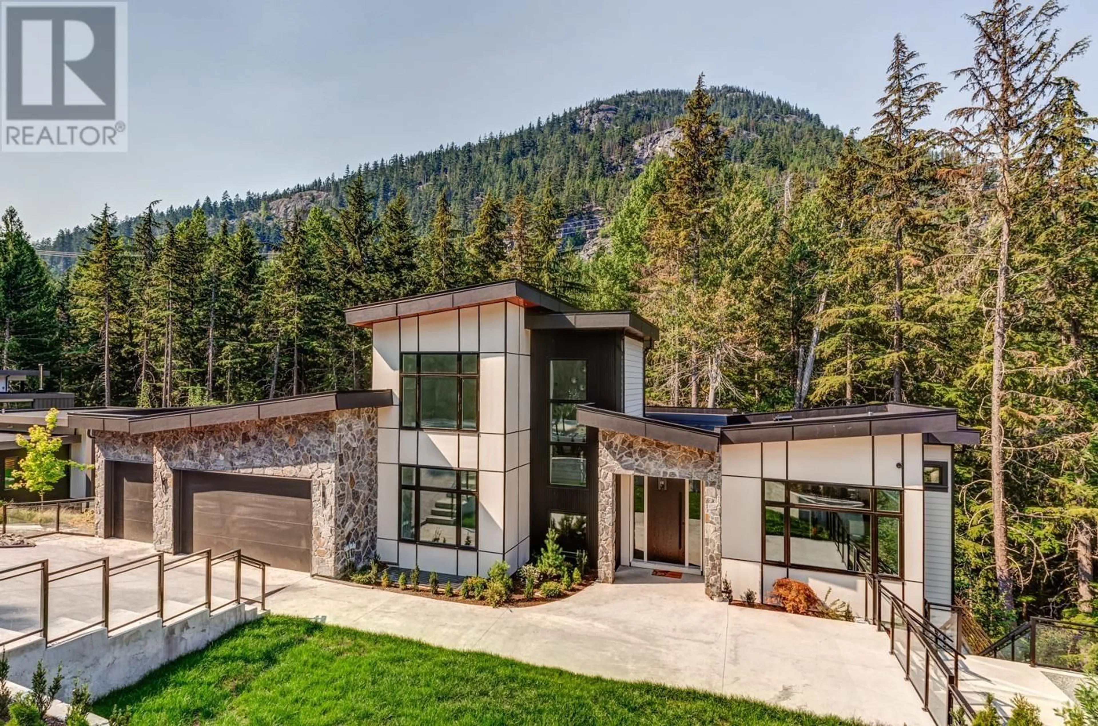 Home with brick exterior material, mountain view for 9113 RIVERSIDE DRIVE, Whistler British Columbia V8E1M1