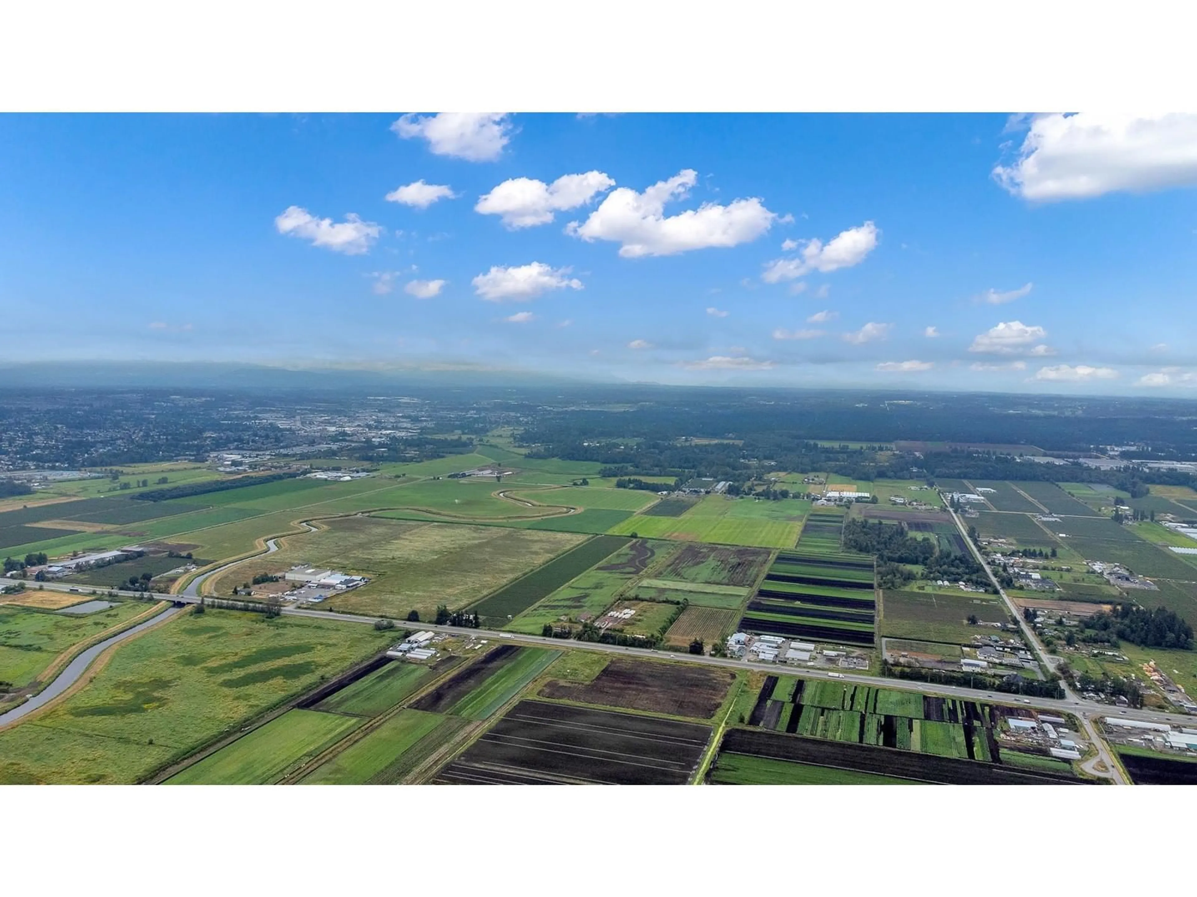 A pic from outside/outdoor area/front of a property/back of a property/a pic from drone, mountain view for 17027 40 AVENUE, Surrey British Columbia V3S0L5