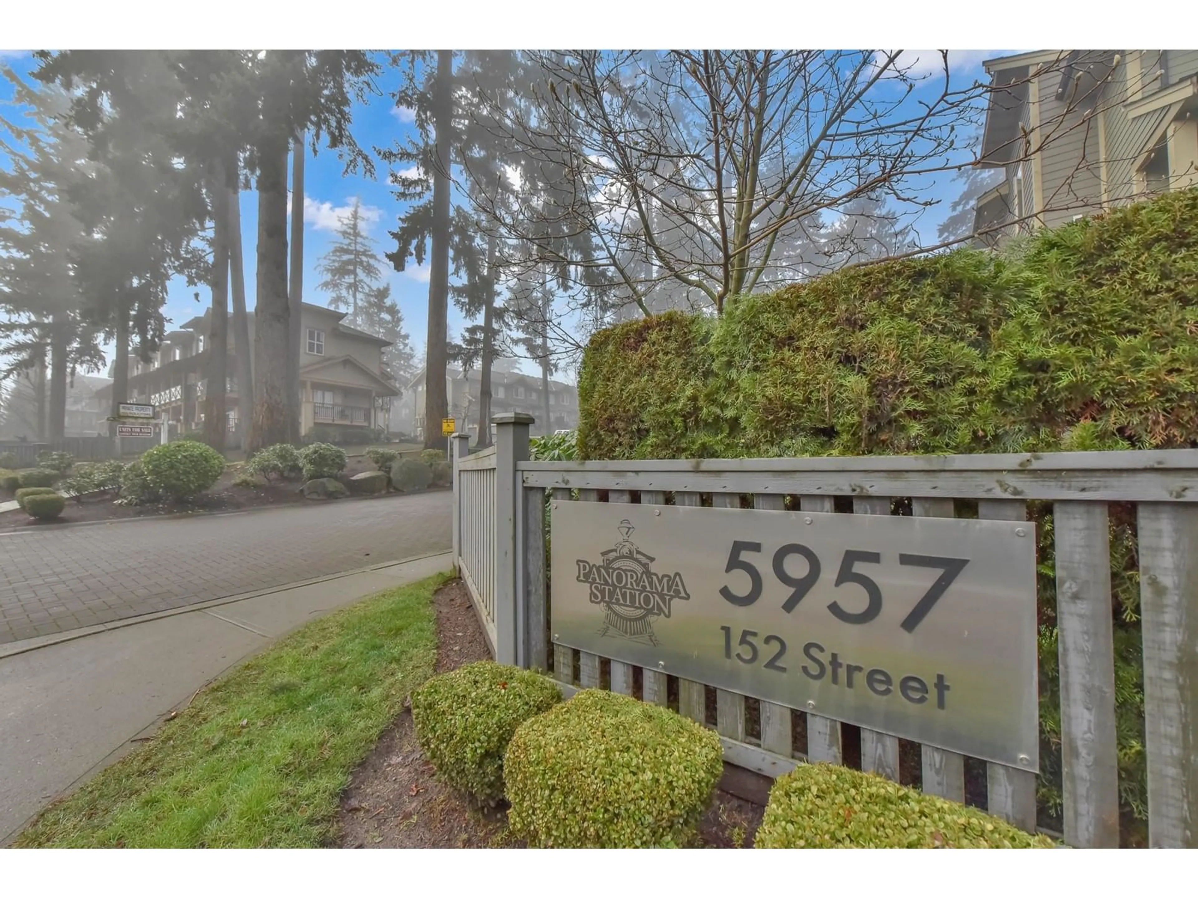 Indoor entryway for 78 5957 152 STREET, Surrey British Columbia V3S3K4