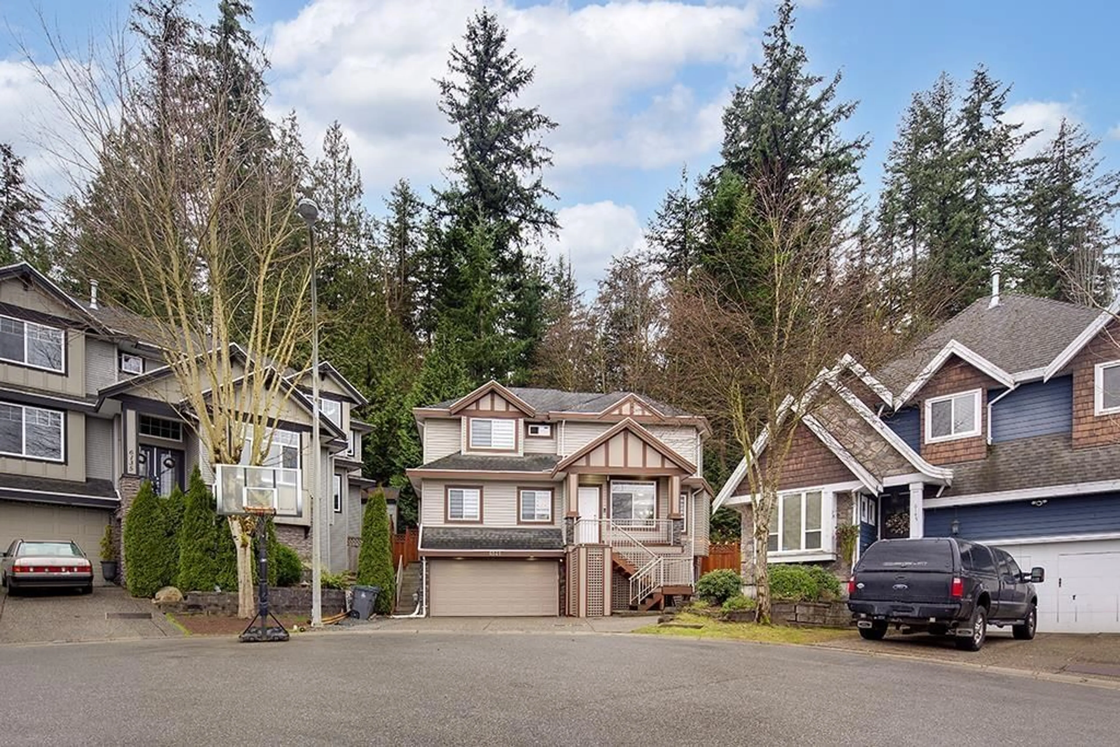 Unknown for 6141 147 STREET, Surrey British Columbia V3S6N4