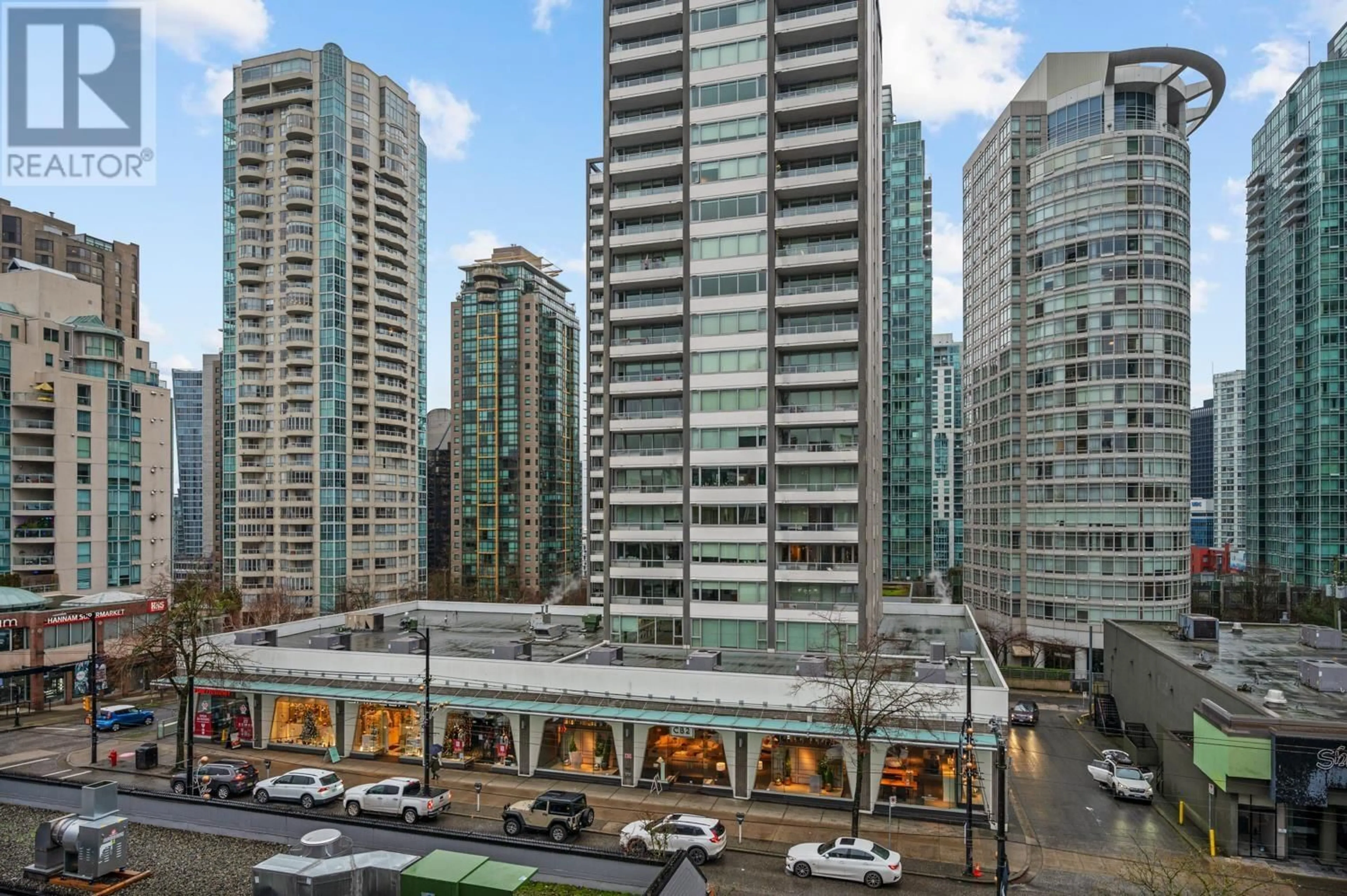 Patio, city buildings view from balcony for 602 1270 ROBSON STREET, Vancouver British Columbia V6E3Z6