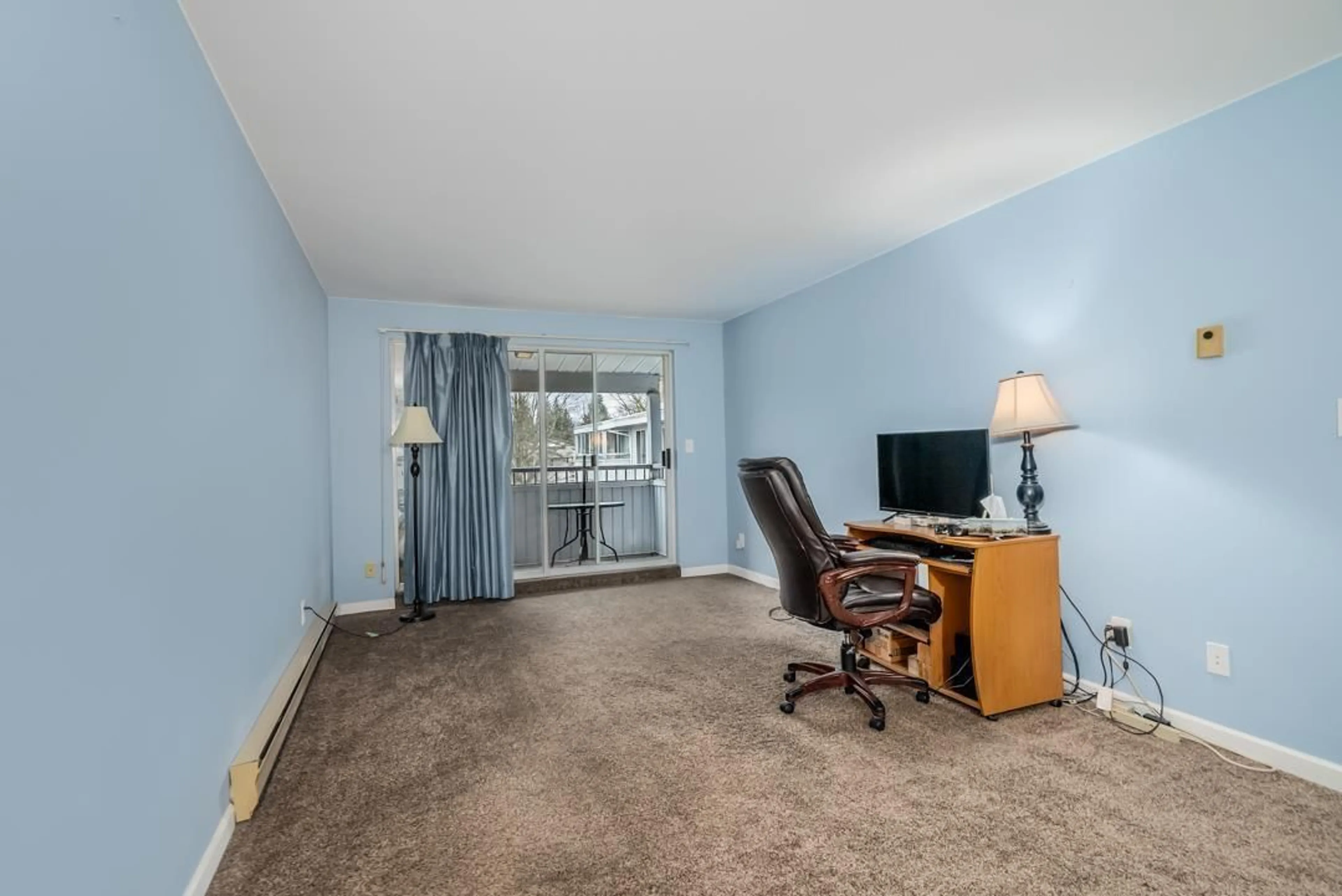 A pic of a room for 301 32950 AMICUS PLACE, Abbotsford British Columbia V2S6G9