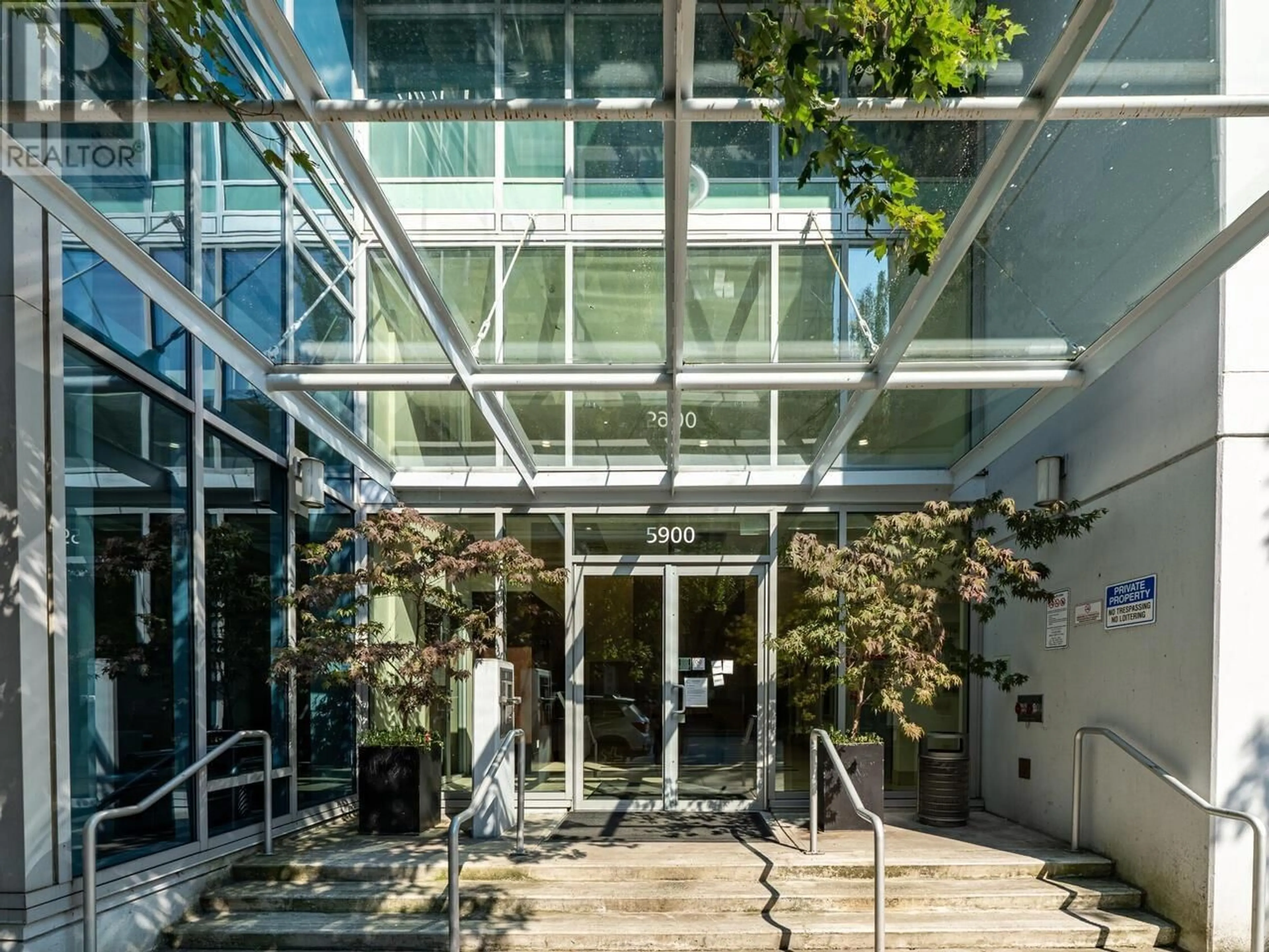 Indoor foyer for 1508 5900 ALDERBRIDGE WAY, Richmond British Columbia V6X0B6