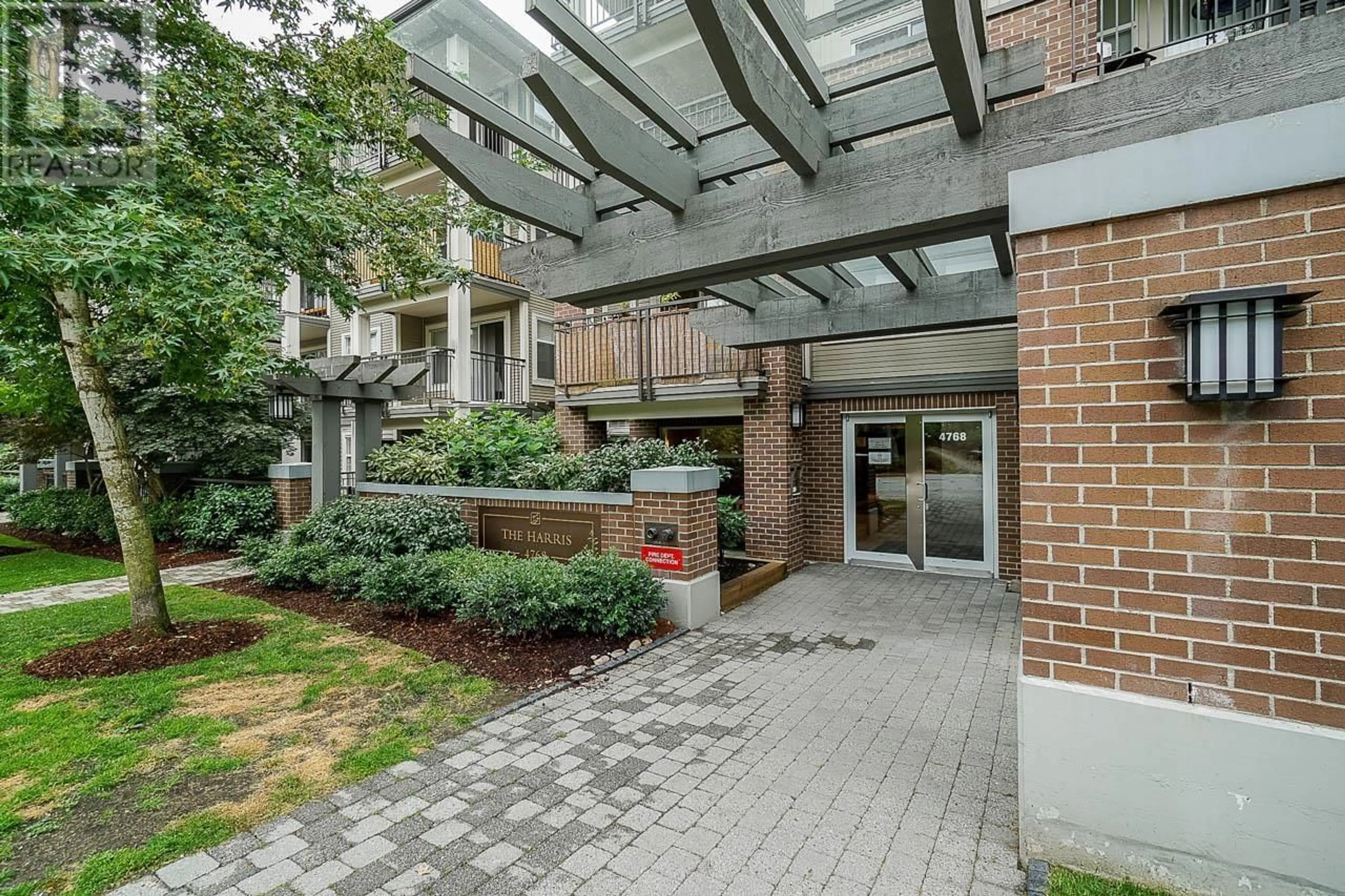 Patio, street for 312 4768 BRENTWOOD DRIVE, Burnaby British Columbia V5C0C7