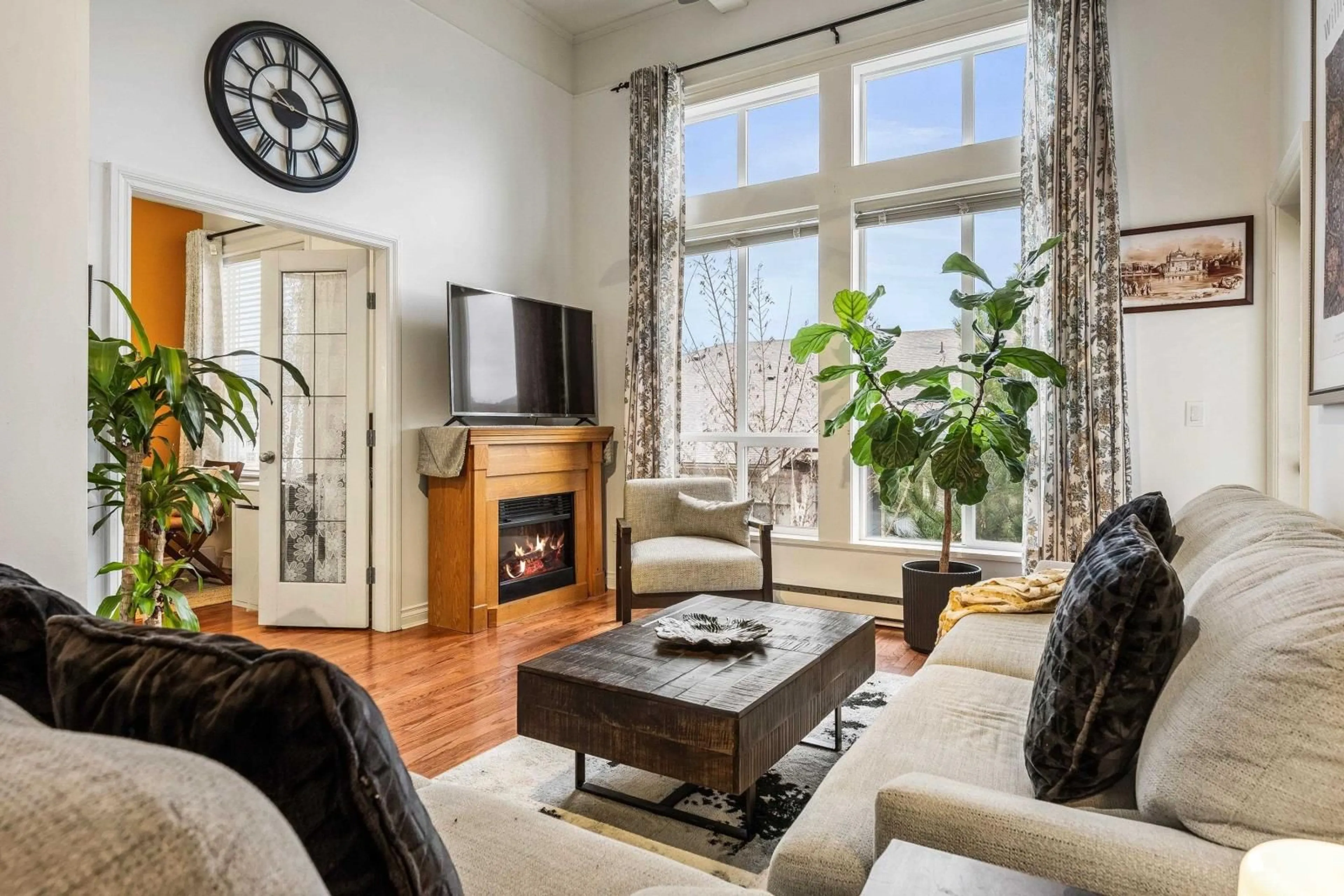 Living room with furniture, unknown for 413 8955 EDWARD STREET|Chilliwack Proper, Chilliwack British Columbia V2P4E2