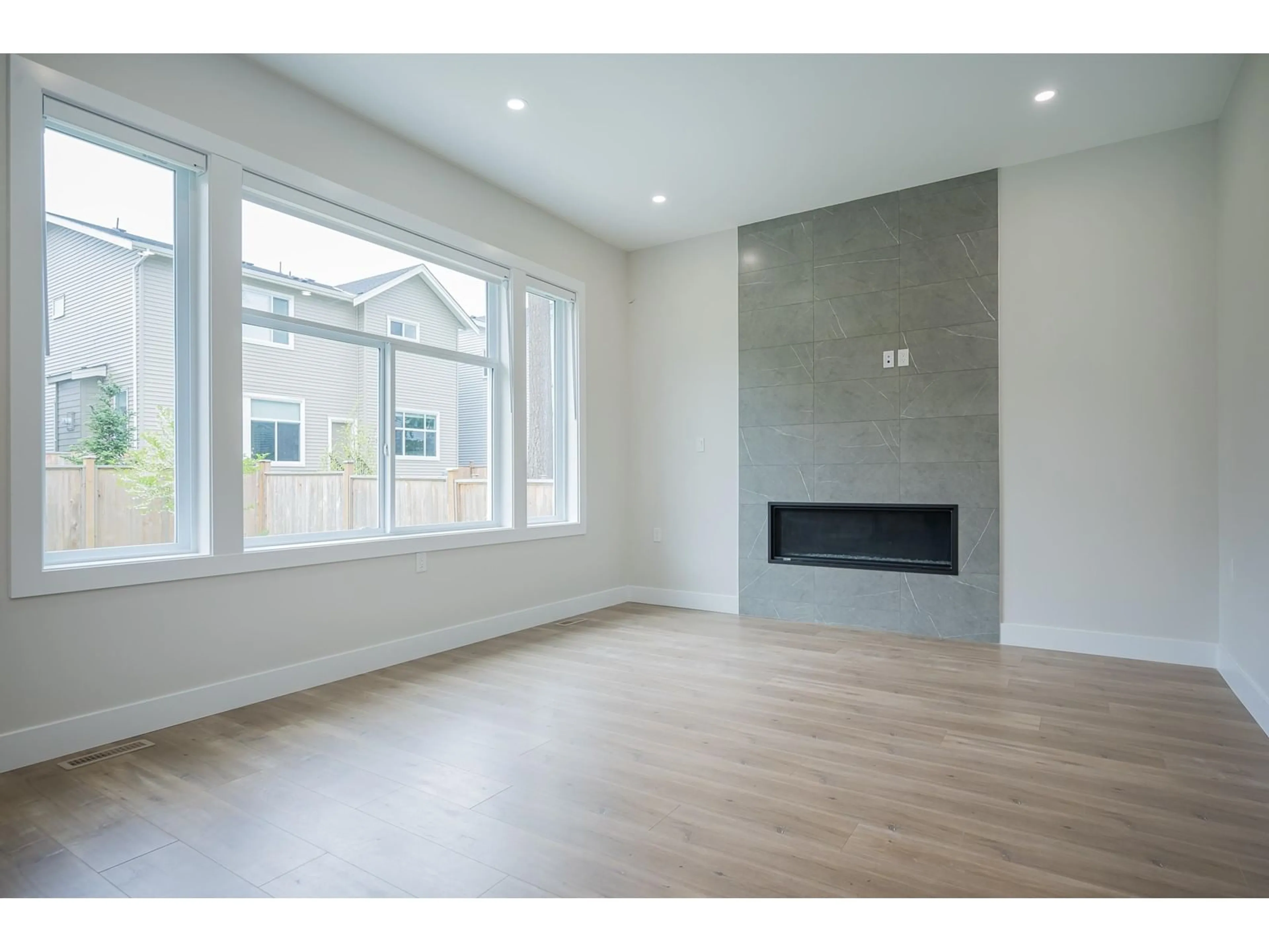 A pic of a room for 20523 76A, Langley British Columbia V2Y1X4