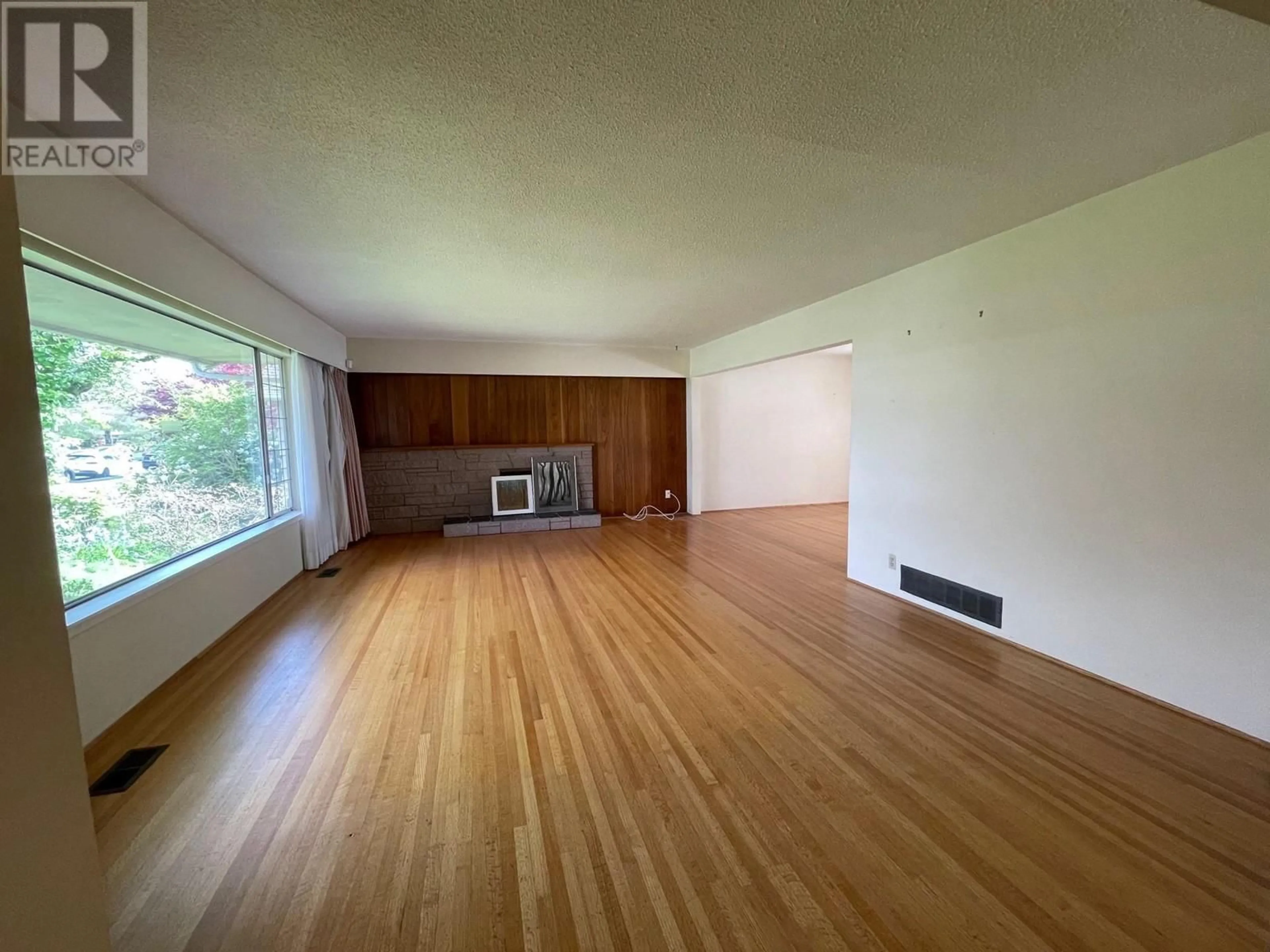 A pic of a room for 5855 WILLOW STREET, Vancouver British Columbia V5Z3S7