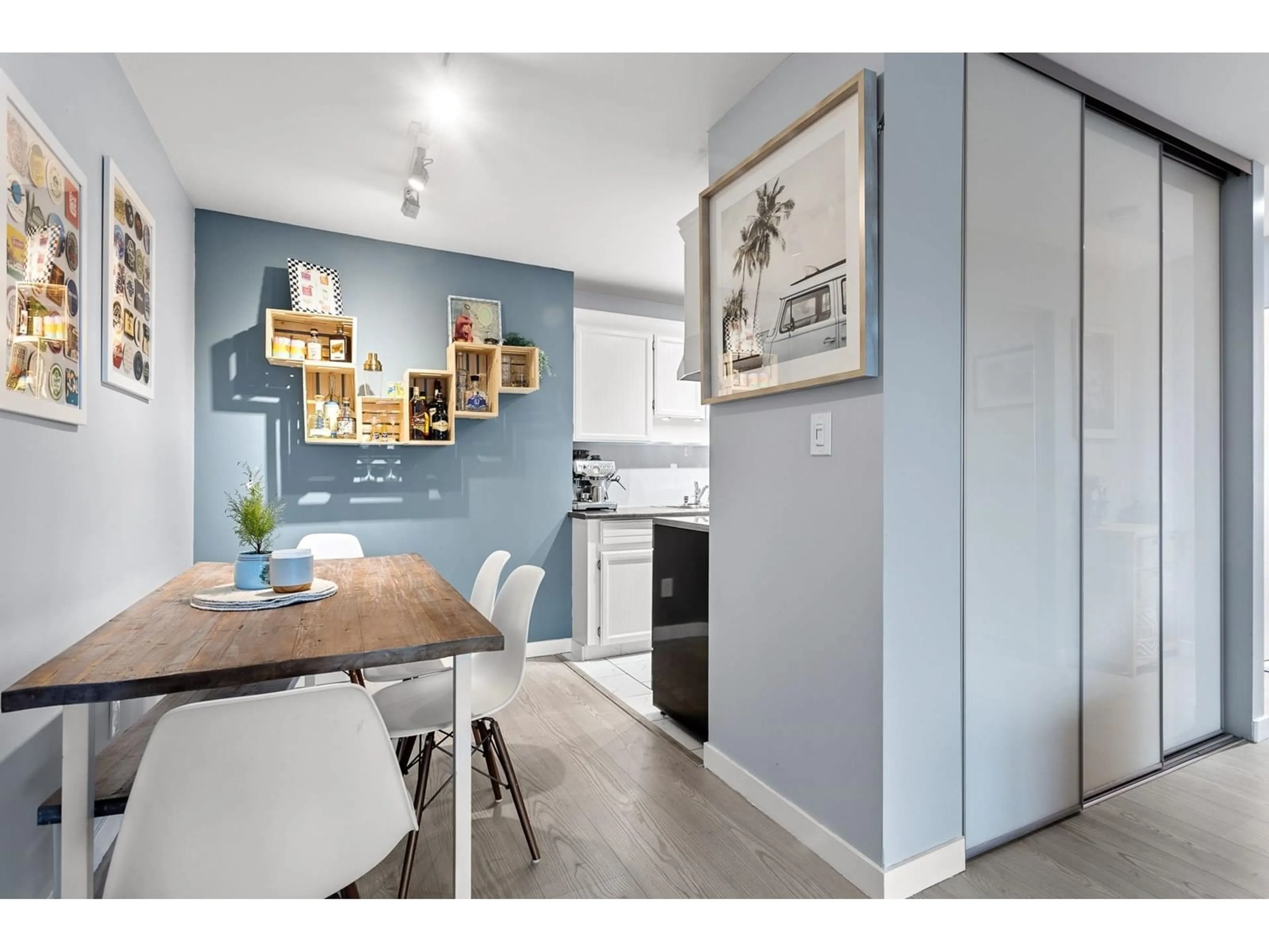 Open concept kitchen, unknown for 301 1429 MERKLIN STREET, White Rock British Columbia V4B4C4