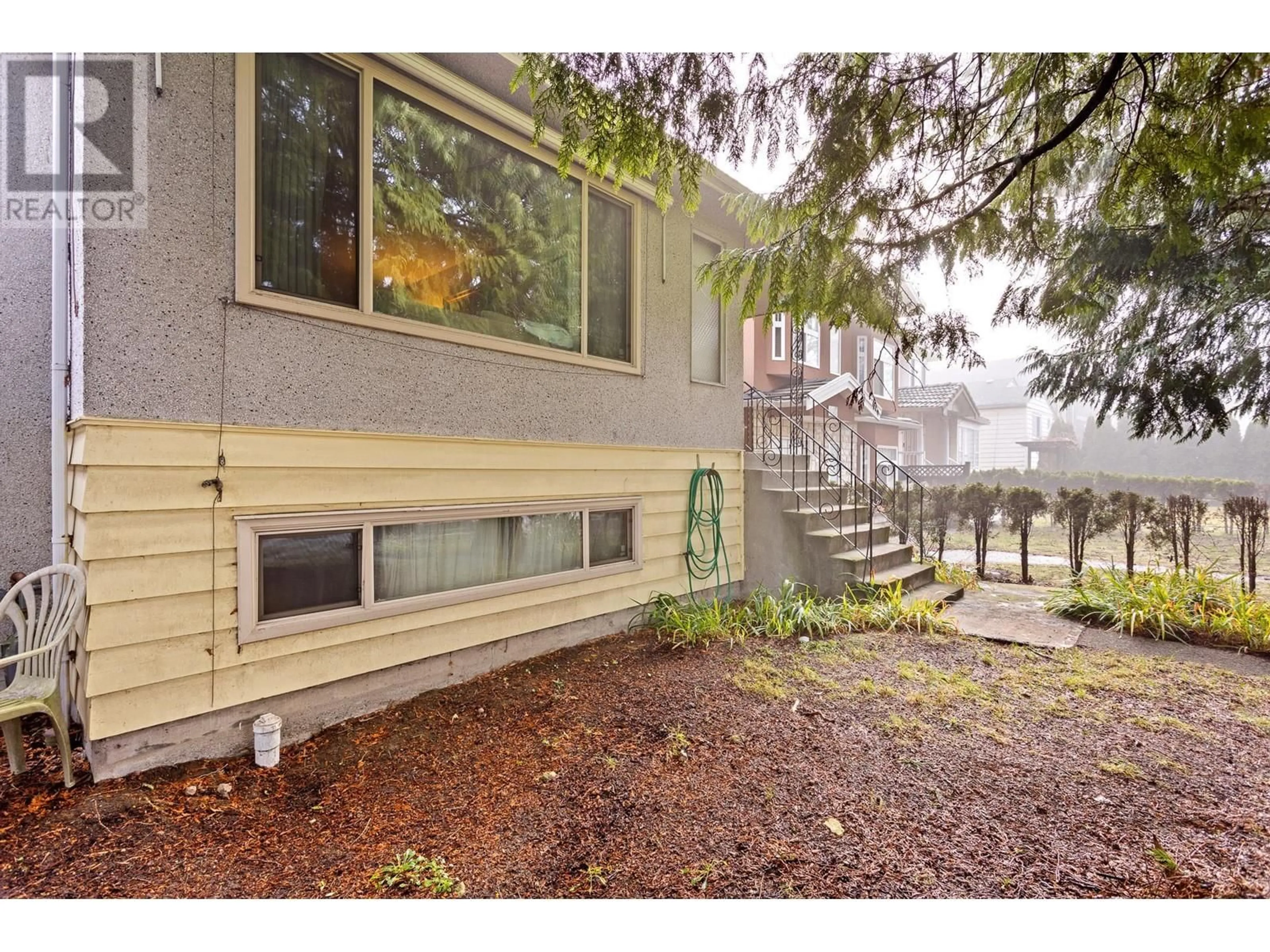 Home with vinyl exterior material, water/lake/river/ocean view for 5524 EARLES STREET, Vancouver British Columbia V5R3S1