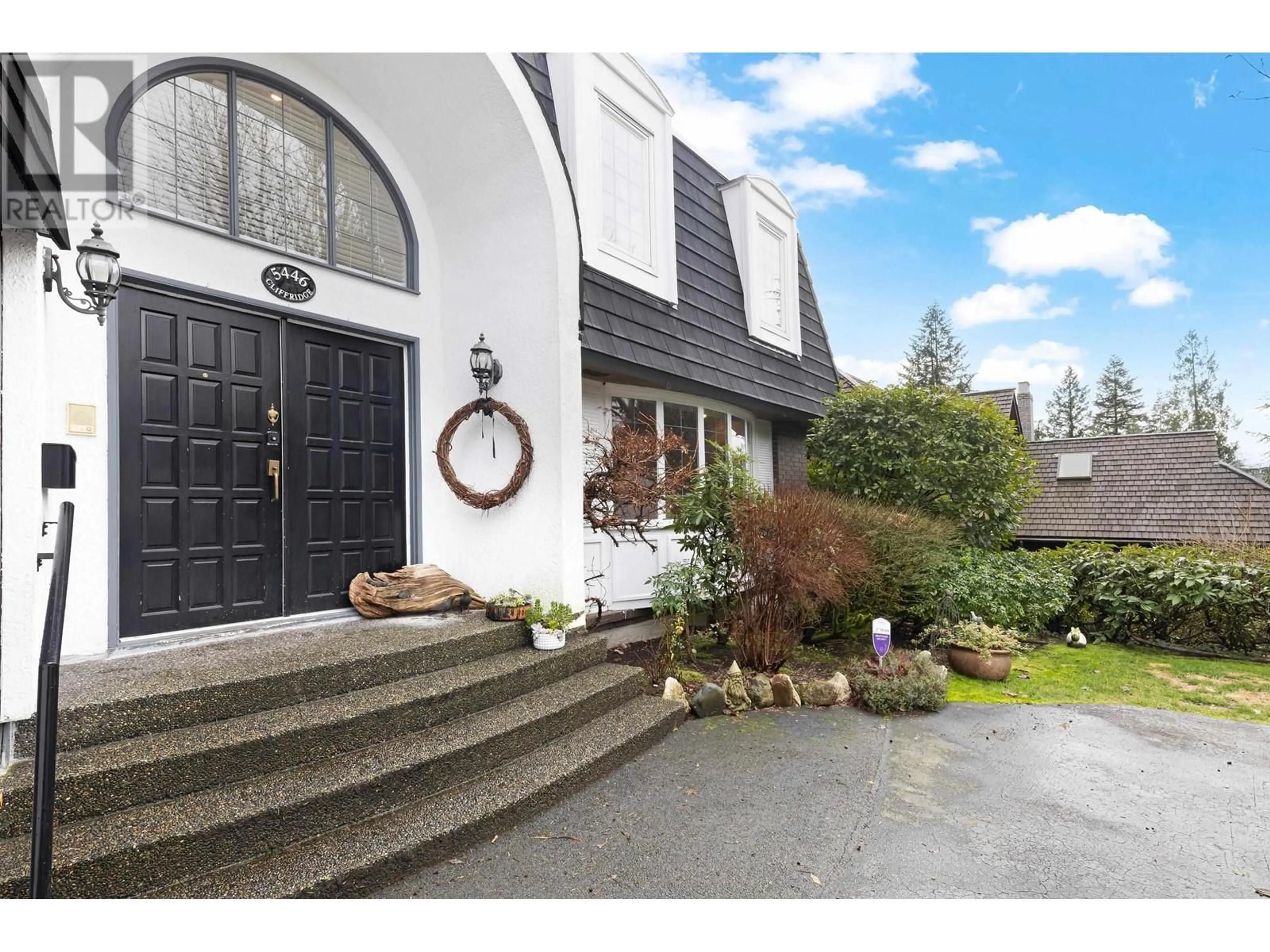 Unknown for 5446 CLIFFRIDGE AVENUE, North Vancouver British Columbia V7R4M4