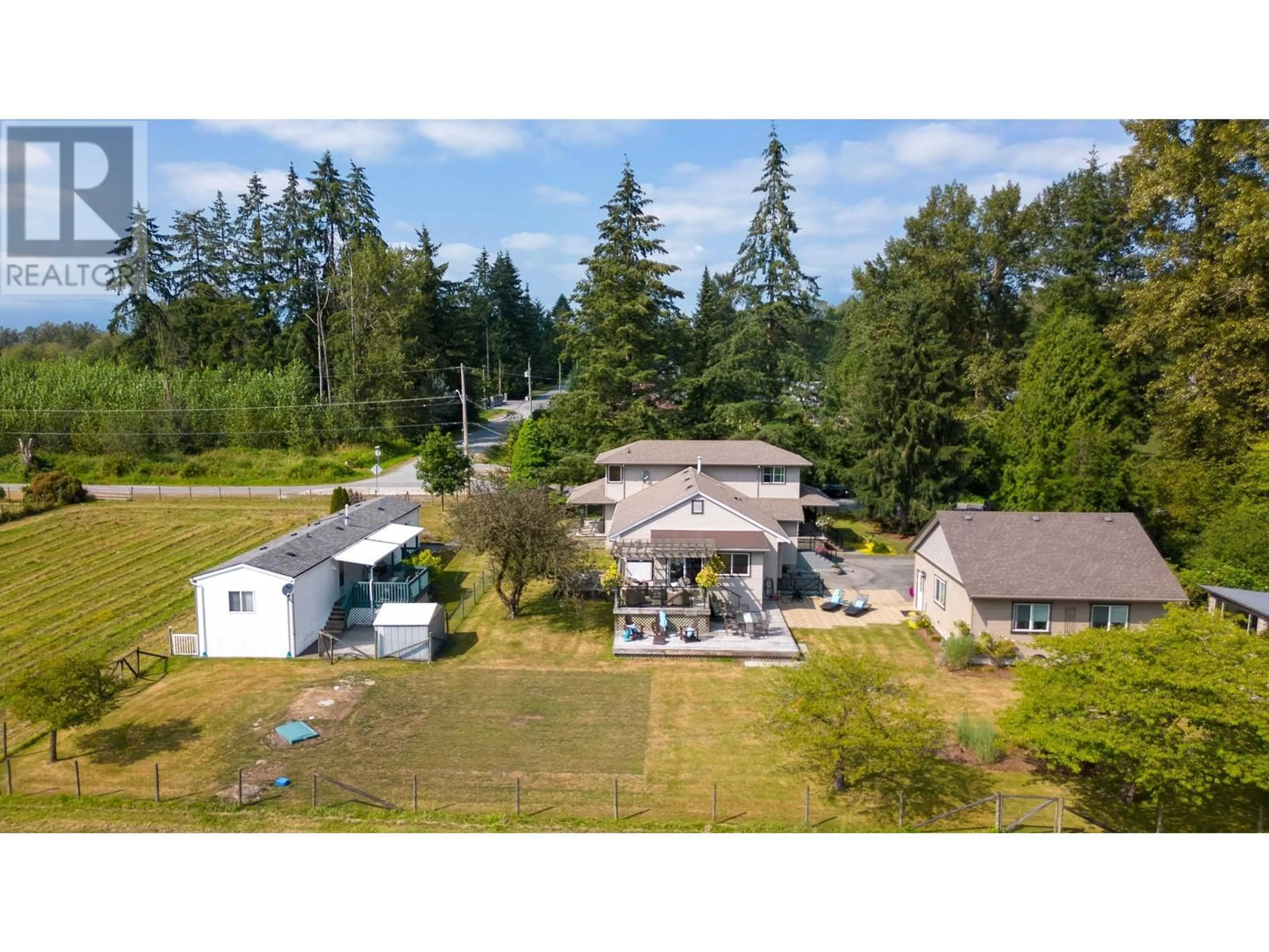 A pic from outside/outdoor area/front of a property/back of a property/a pic from drone, unknown for 24284 116 AVENUE, Maple Ridge British Columbia V4R1L7