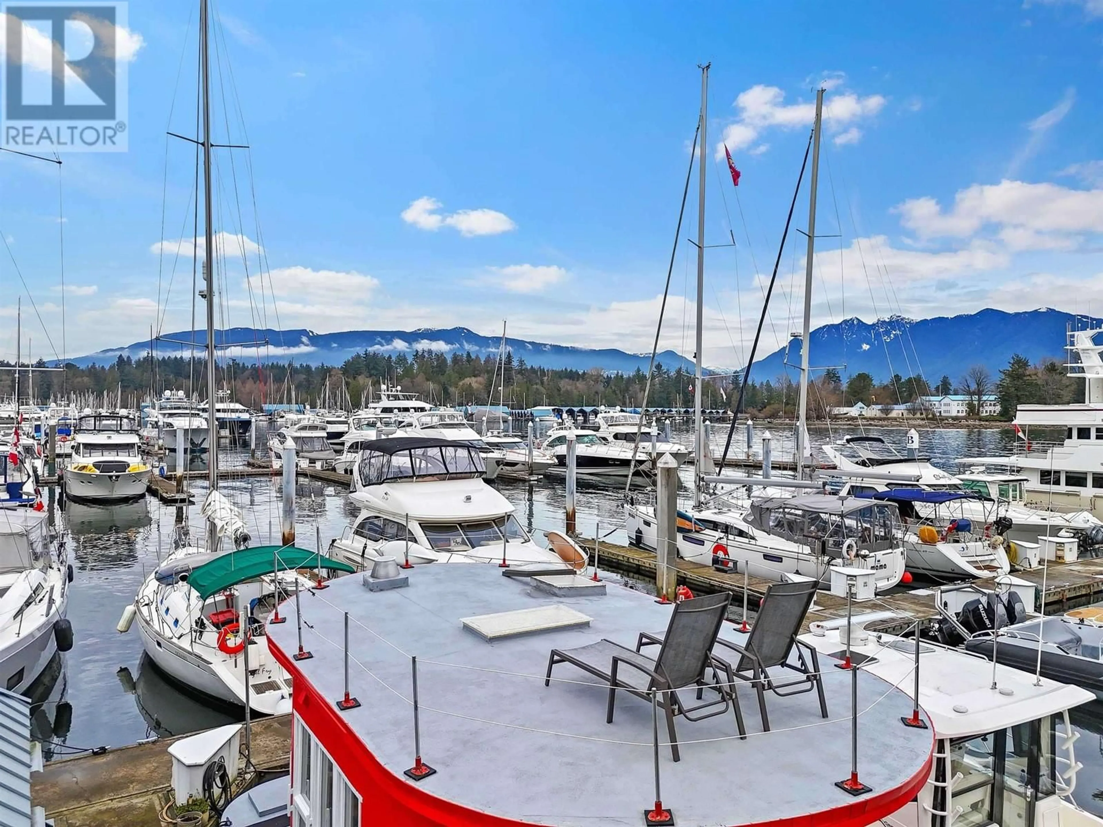 Patio, water/lake/river/ocean view for B17 1525 COAL HARBOUR QUAY, Vancouver British Columbia V6G3E7