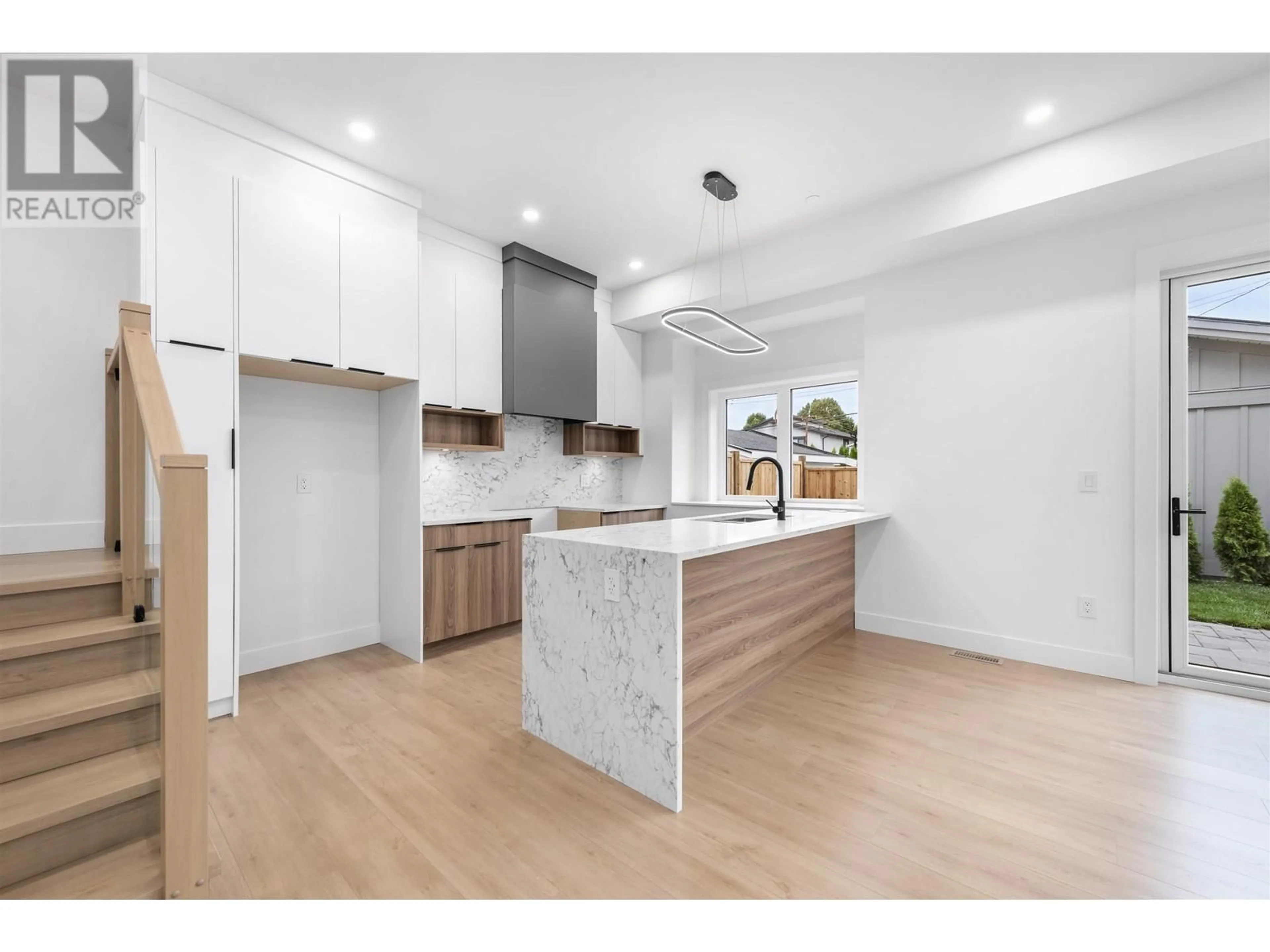 Open concept kitchen, unknown for 2 1160 ROSSLAND STREET, Vancouver British Columbia V5K4A1