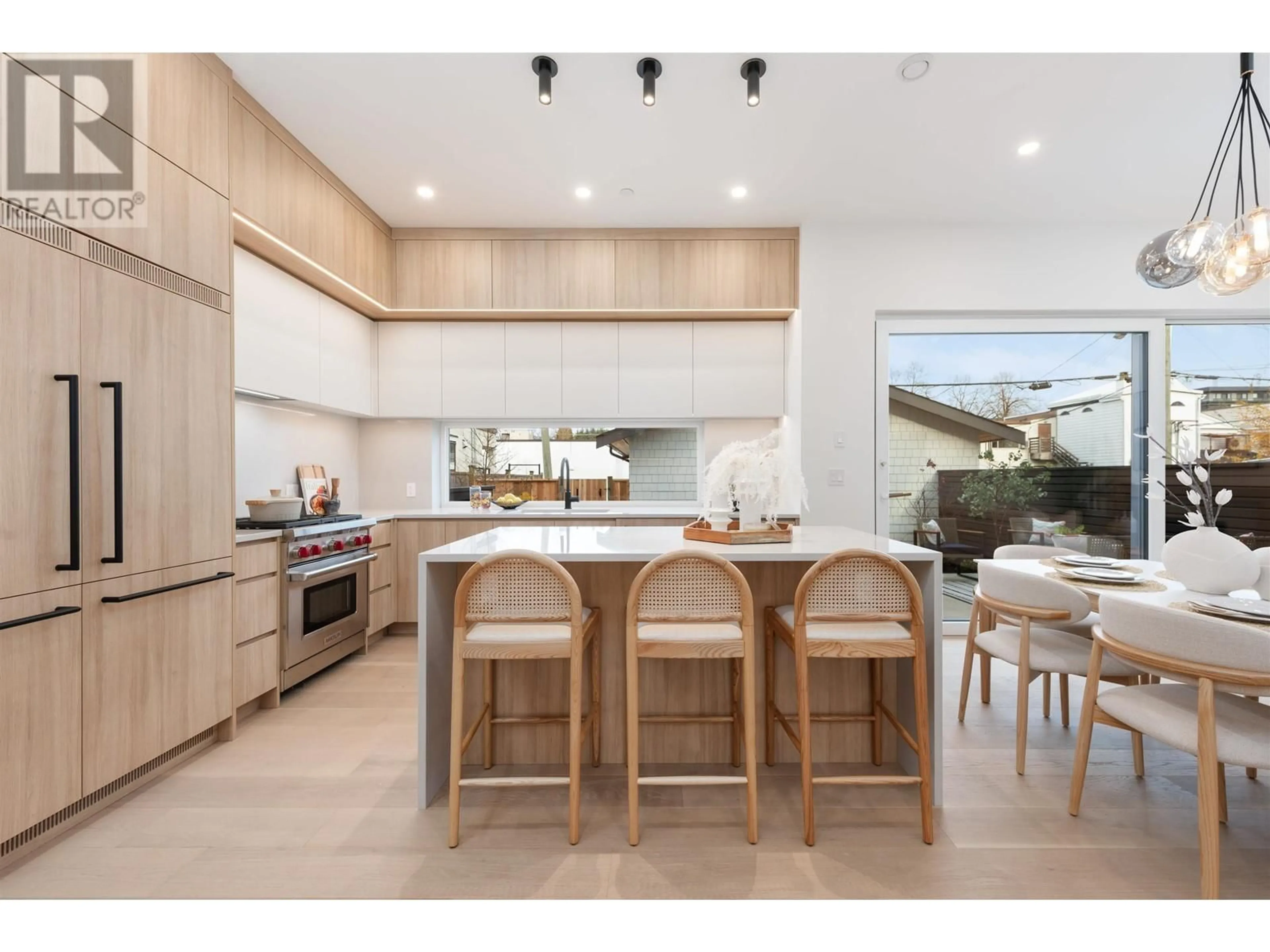 Contemporary kitchen, unknown for 2 3151 W 10TH AVENUE, Vancouver British Columbia V6K2L1