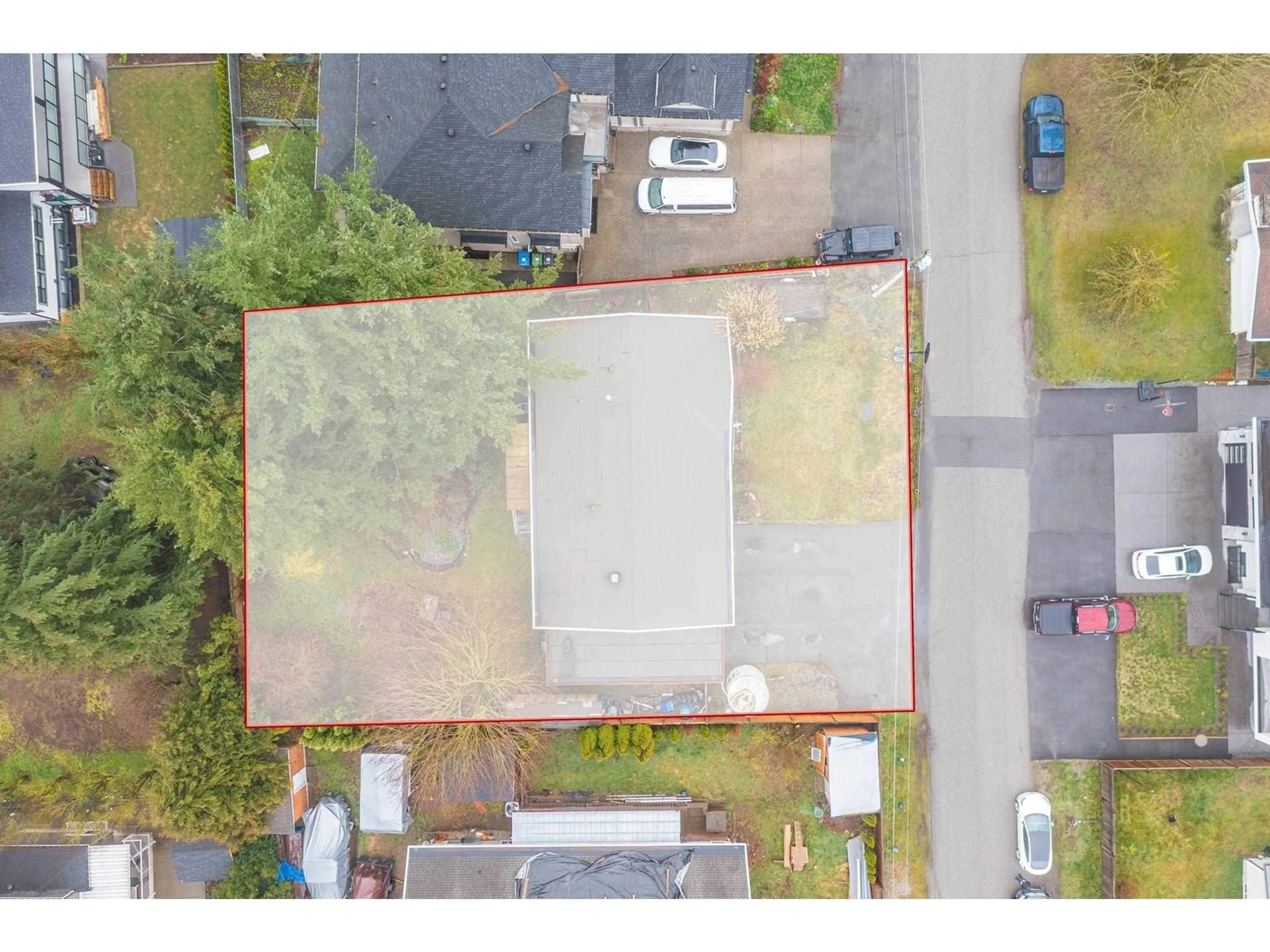 A pic from outside/outdoor area/front of a property/back of a property/a pic from drone, unknown for 2889 ROYAL STREET, Abbotsford British Columbia V2T2H6