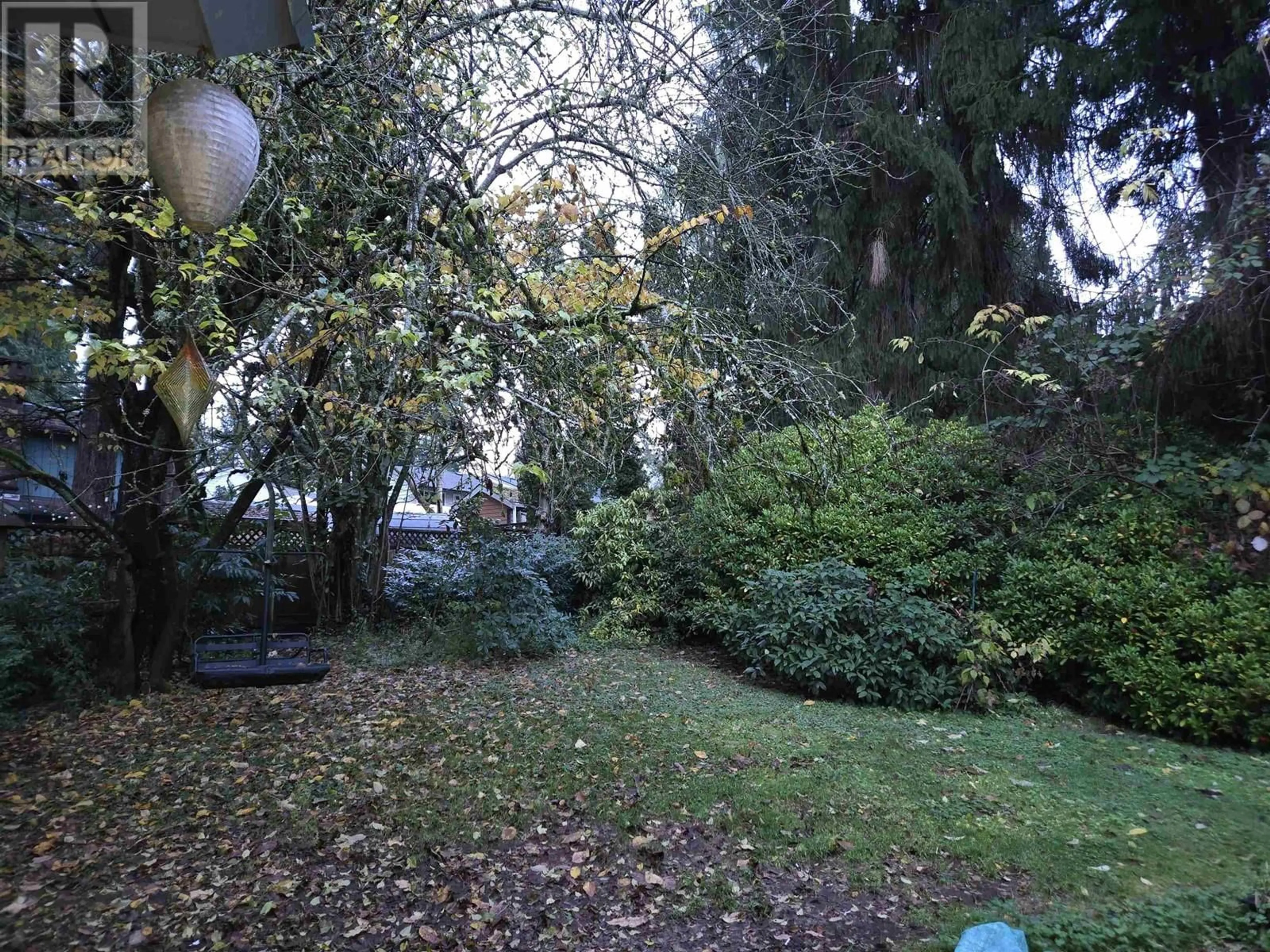 A pic from outside/outdoor area/front of a property/back of a property/a pic from drone, forest/trees view for 838 E 21ST STREET, North Vancouver British Columbia V7J1N9