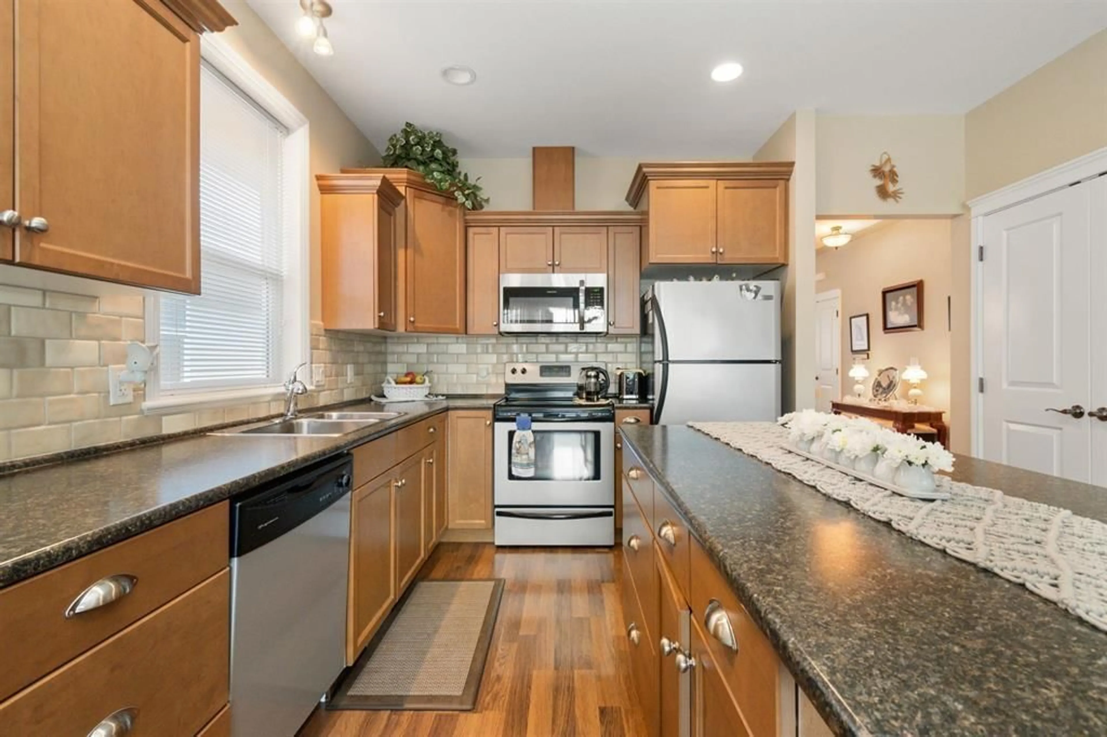 Open concept kitchen, unknown for 5953 RIVERSTONE STREET|Sardis South, Chilliwack British Columbia V2R0E2