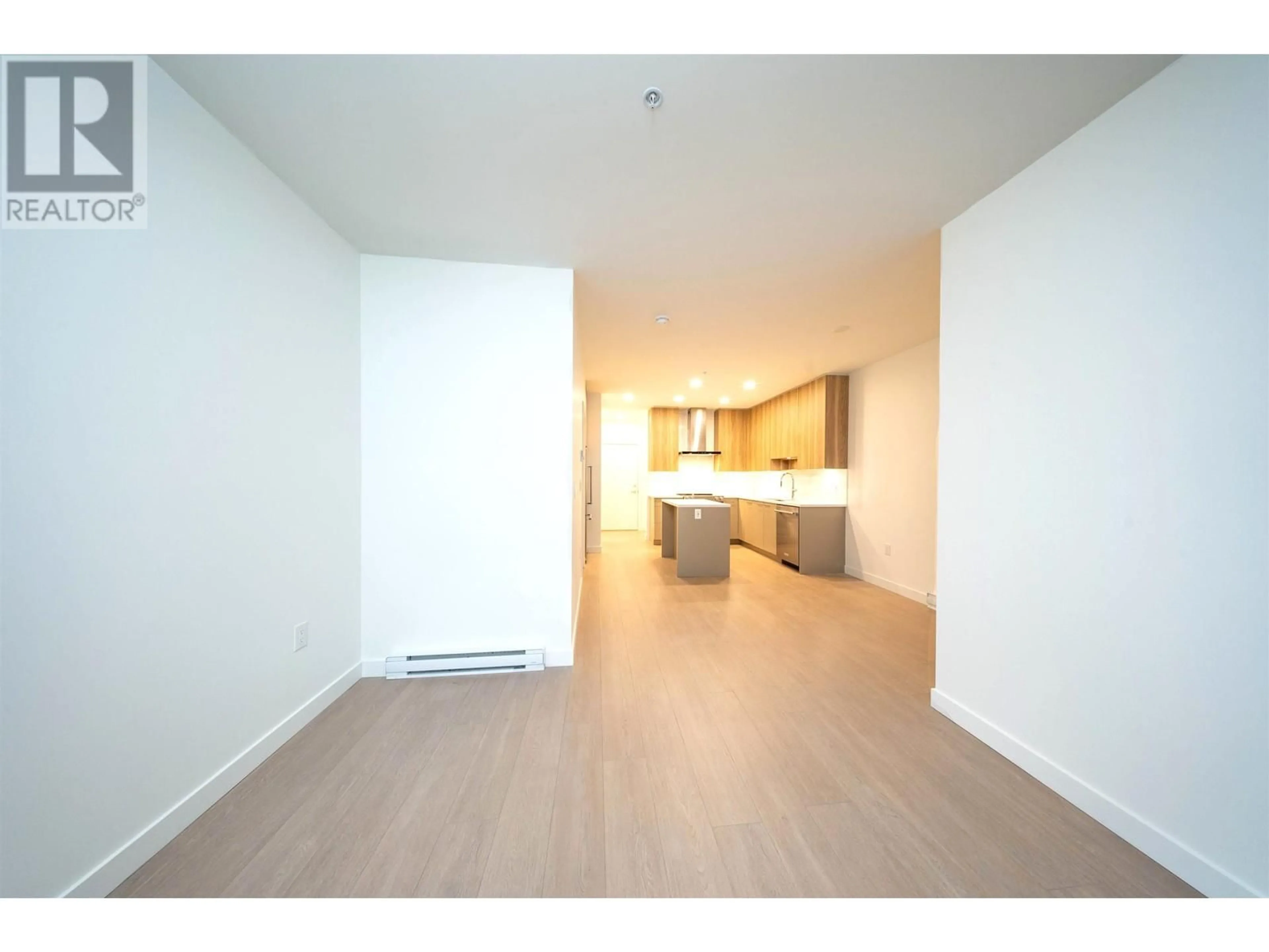 A pic of a room for 108 7588 16TH STREET, Burnaby British Columbia V3N0H8