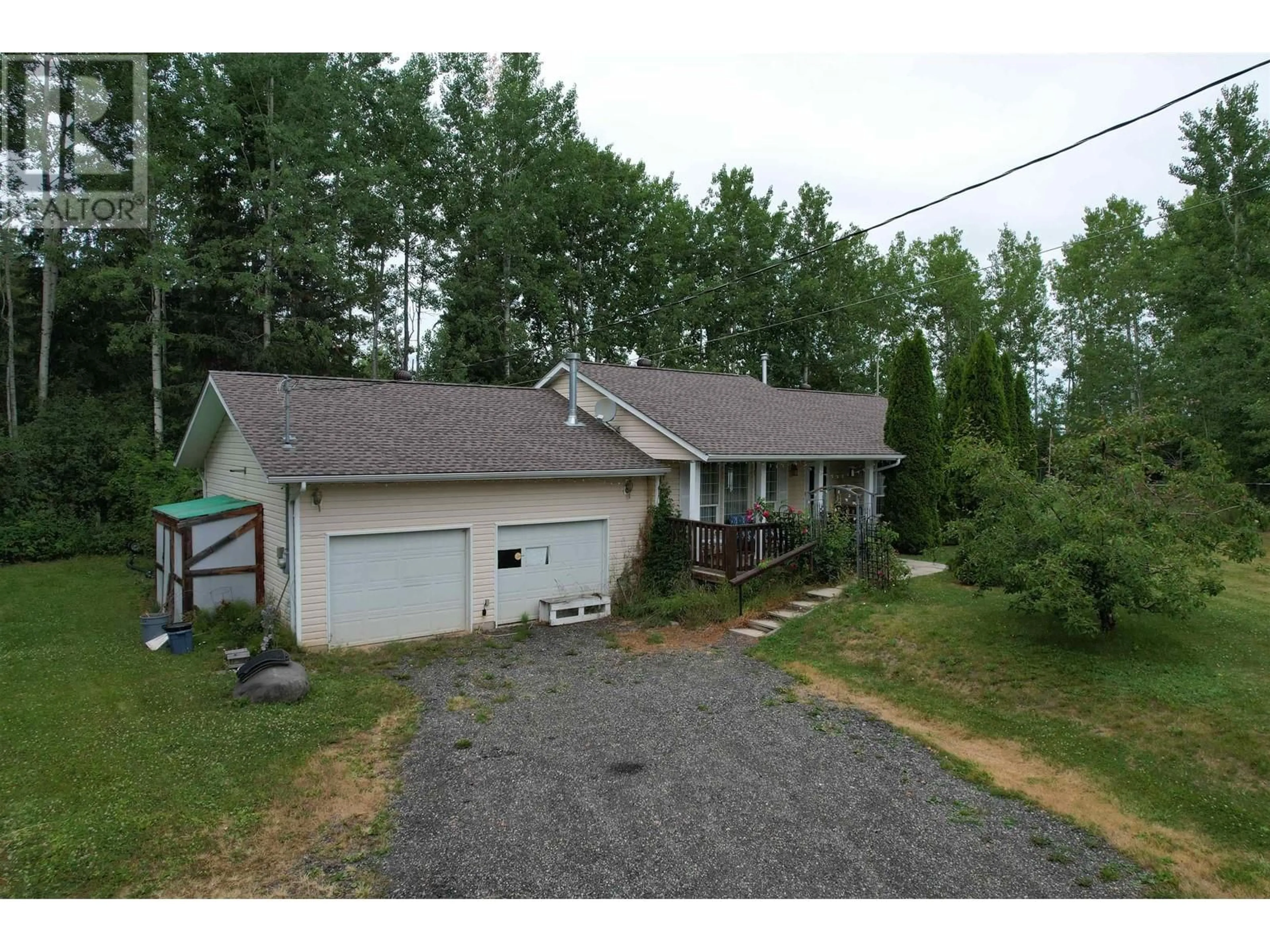 A pic from outside/outdoor area/front of a property/back of a property/a pic from drone, street for 3856 DALE LAKE ROAD, Quesnel British Columbia V2J6E9