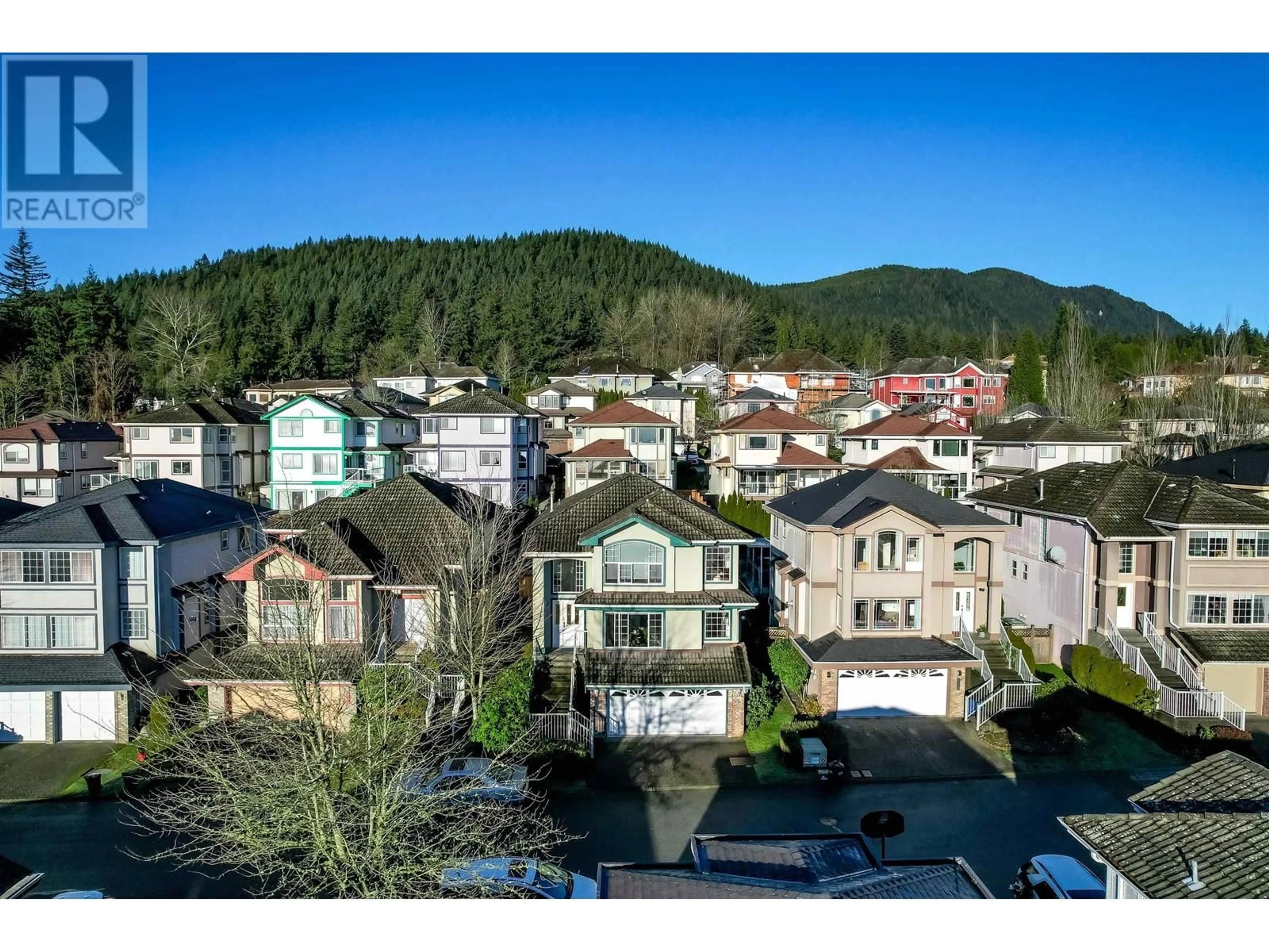 A pic from outside/outdoor area/front of a property/back of a property/a pic from drone, unknown for 2911 PINETREE CLOSE, Coquitlam British Columbia V3E2Z5