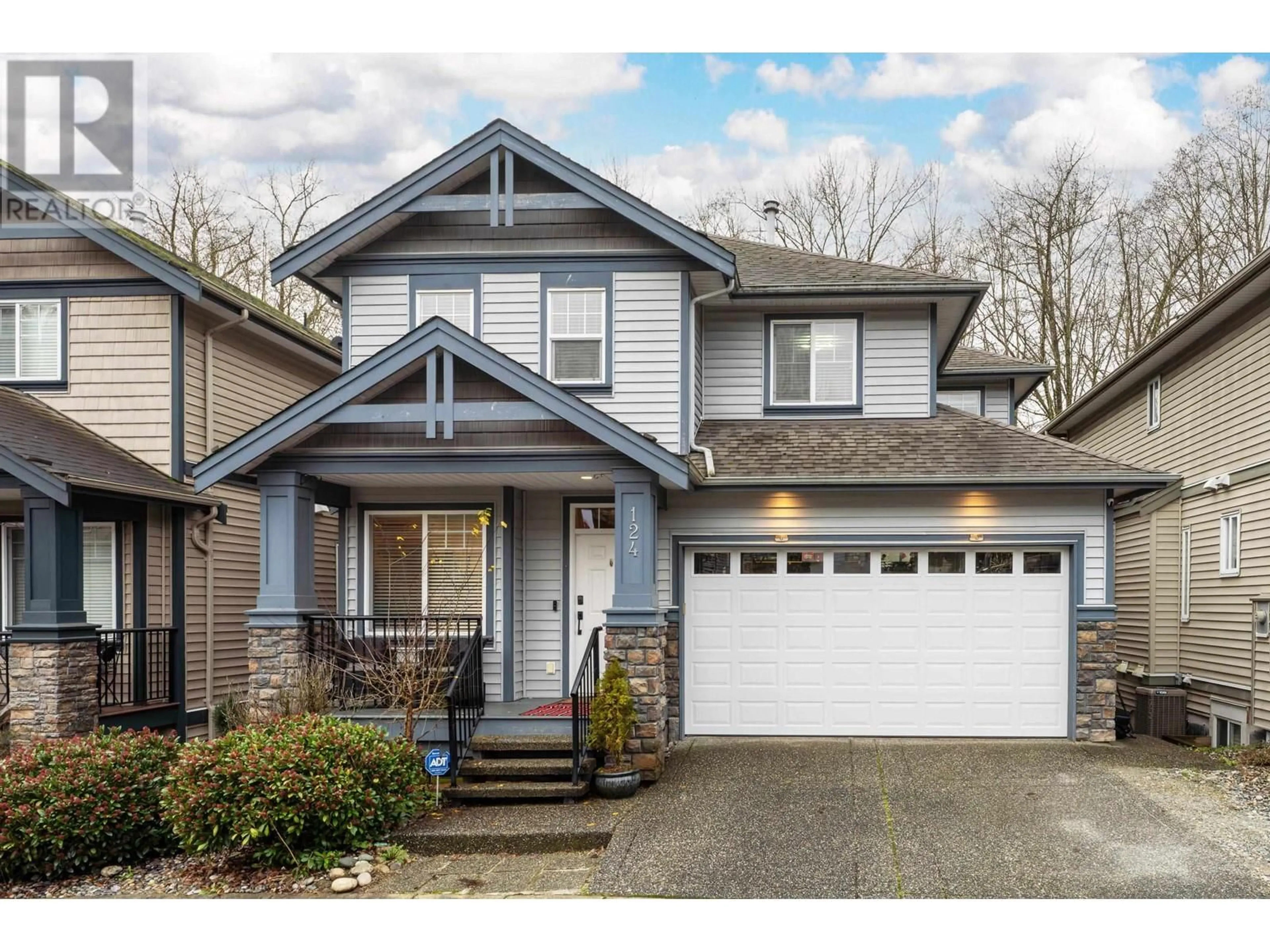 Home with vinyl exterior material, street for 124 23925 116 AVENUE, Maple Ridge British Columbia V2W0C3